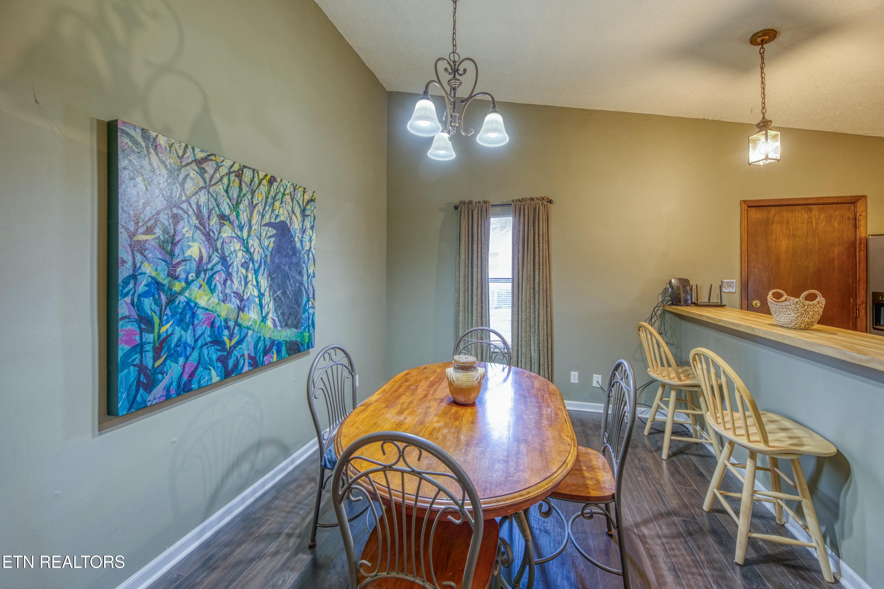 8709 Olde Colony Tr, 9