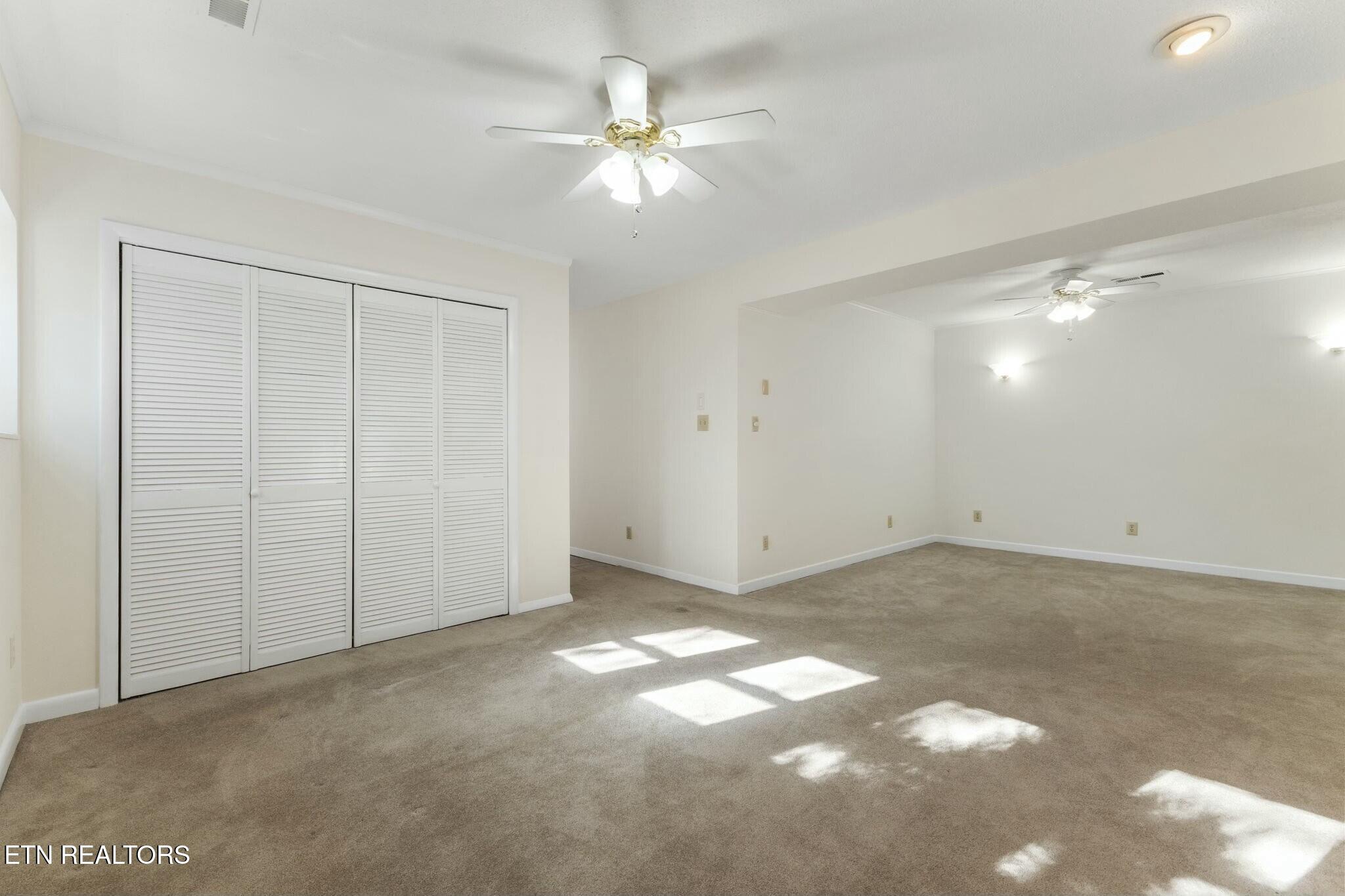 1943 Grenada Blvd