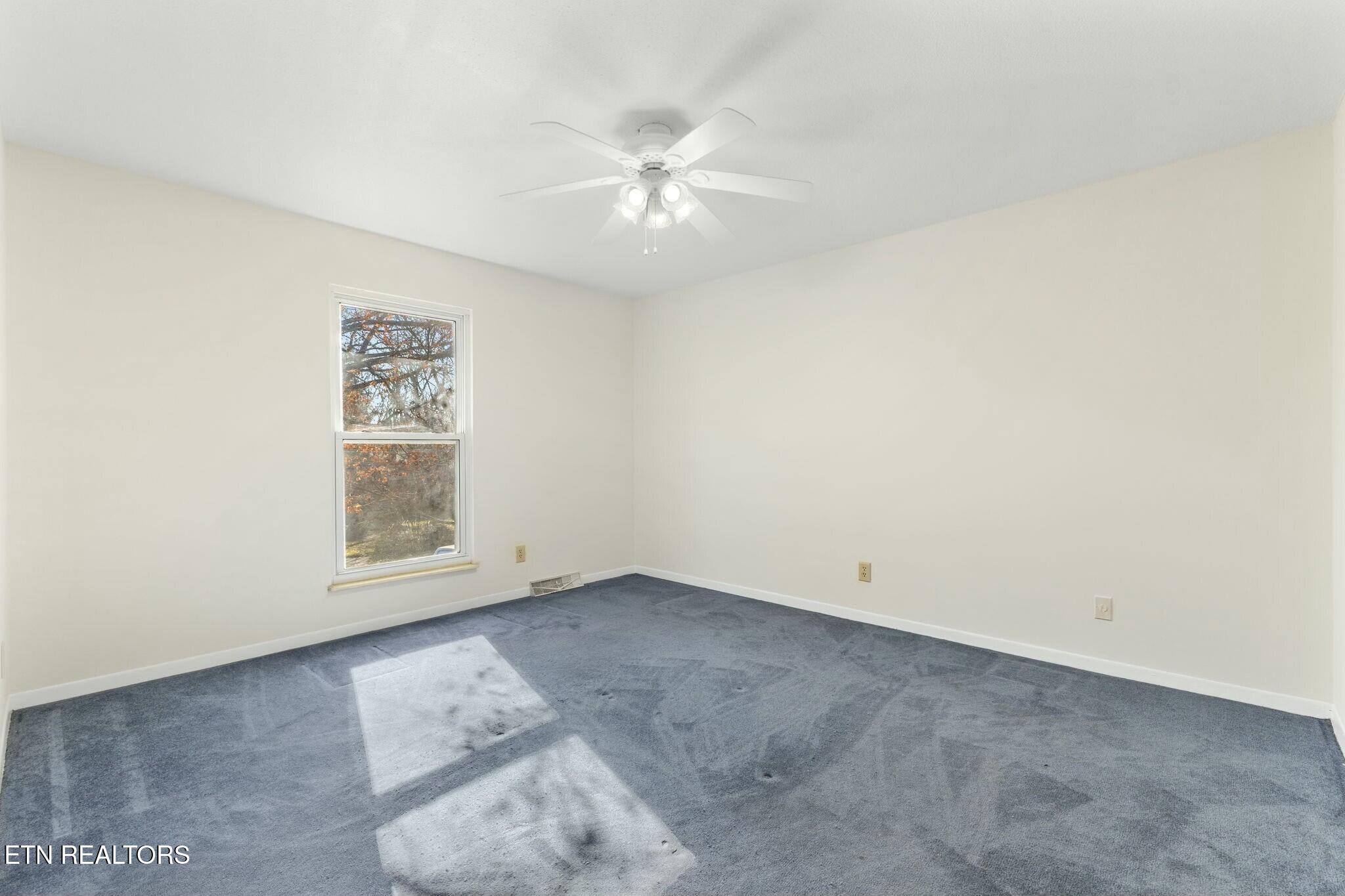 1943 Grenada Blvd
