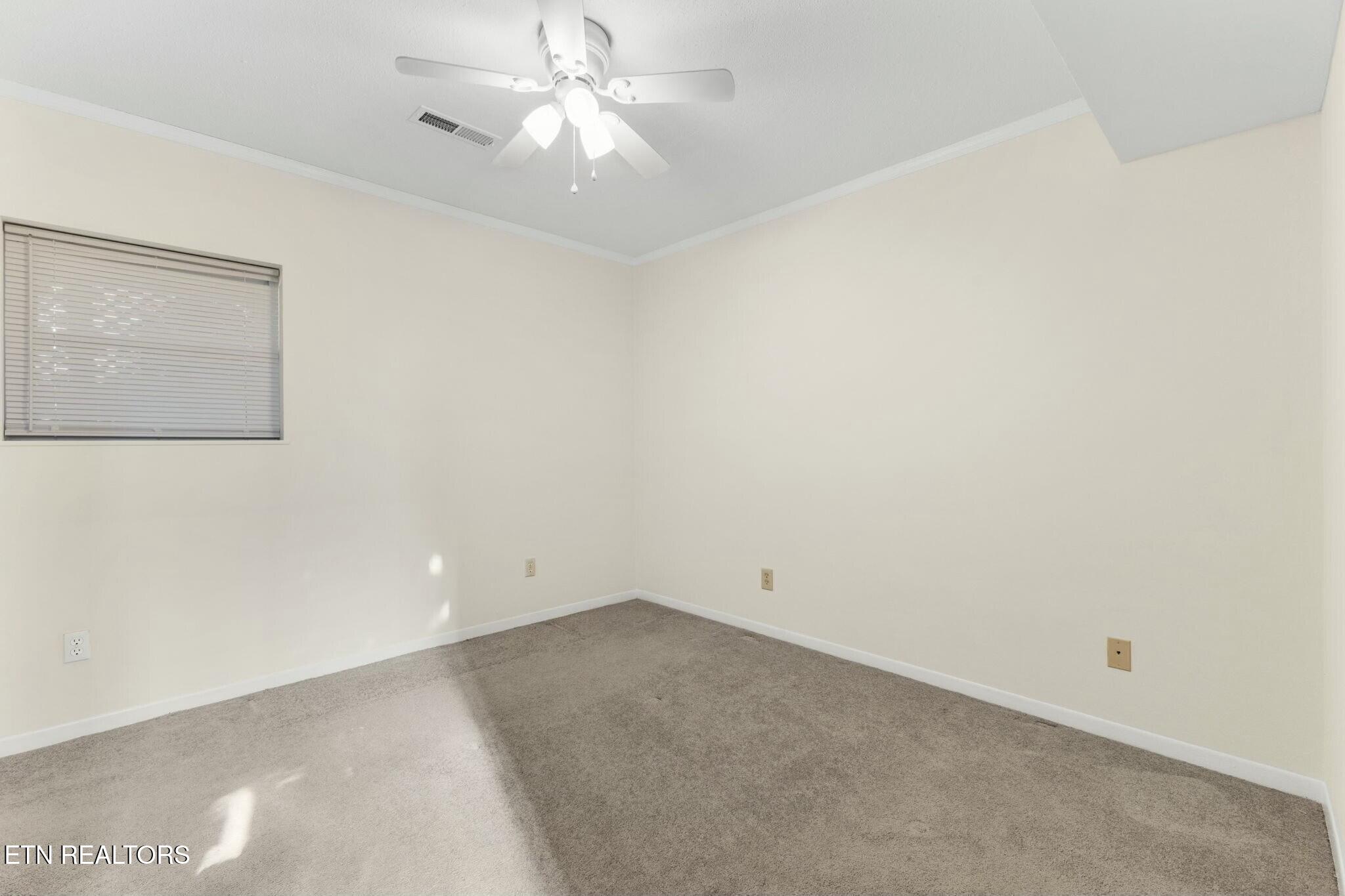 1943 Grenada Blvd