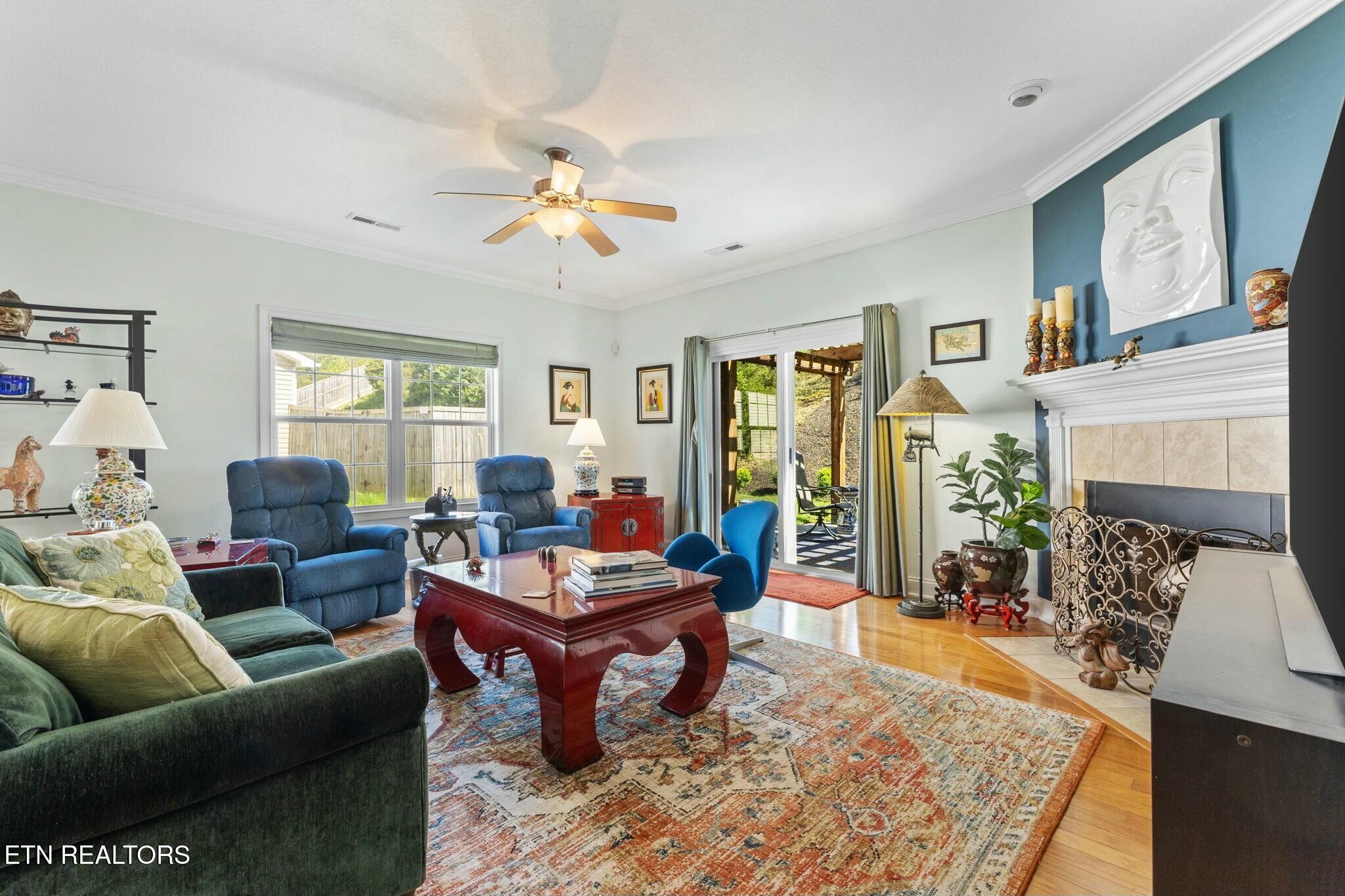 5420 Oak Harbor Lane