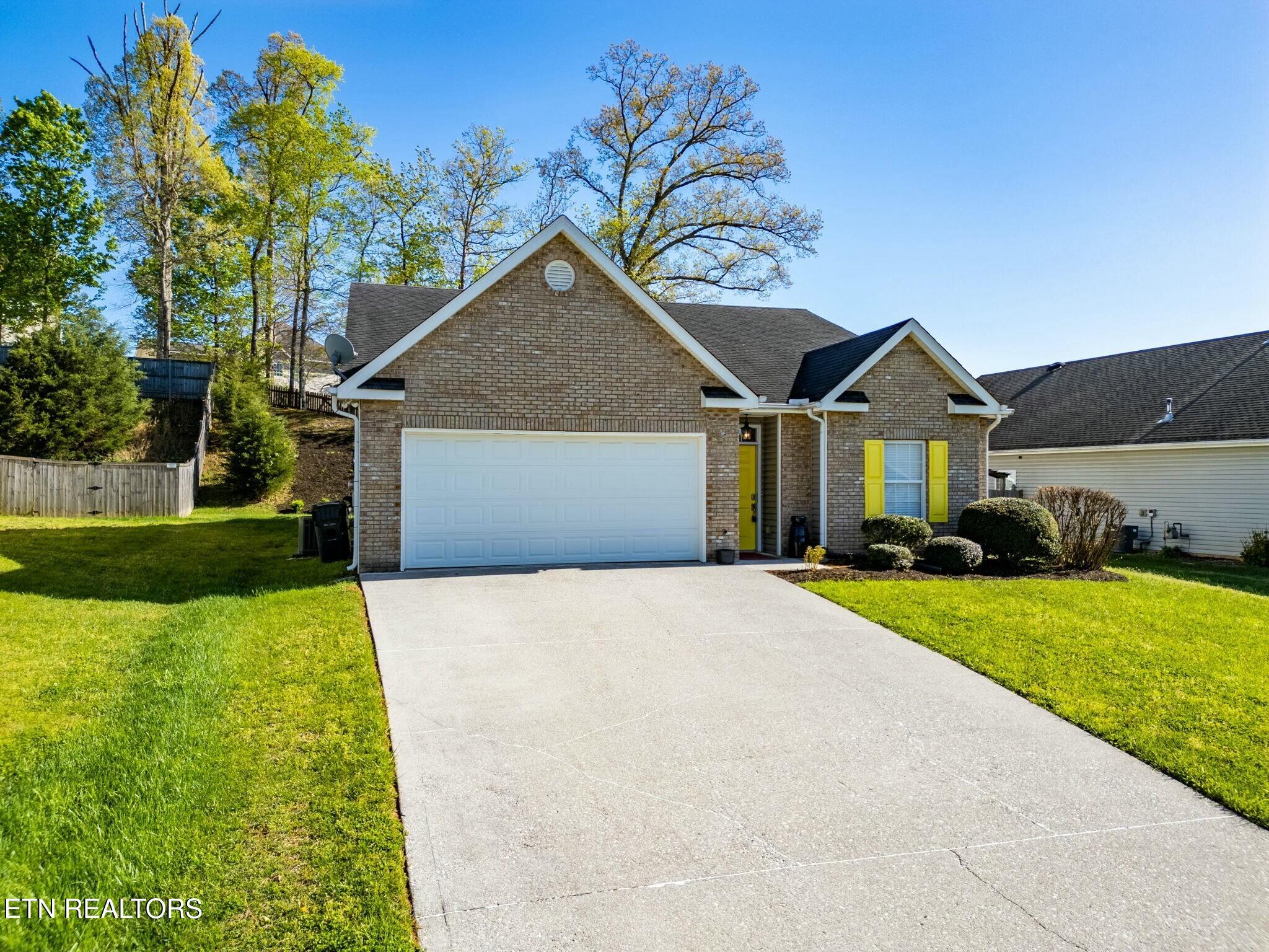 5420 Oak Harbor Lane