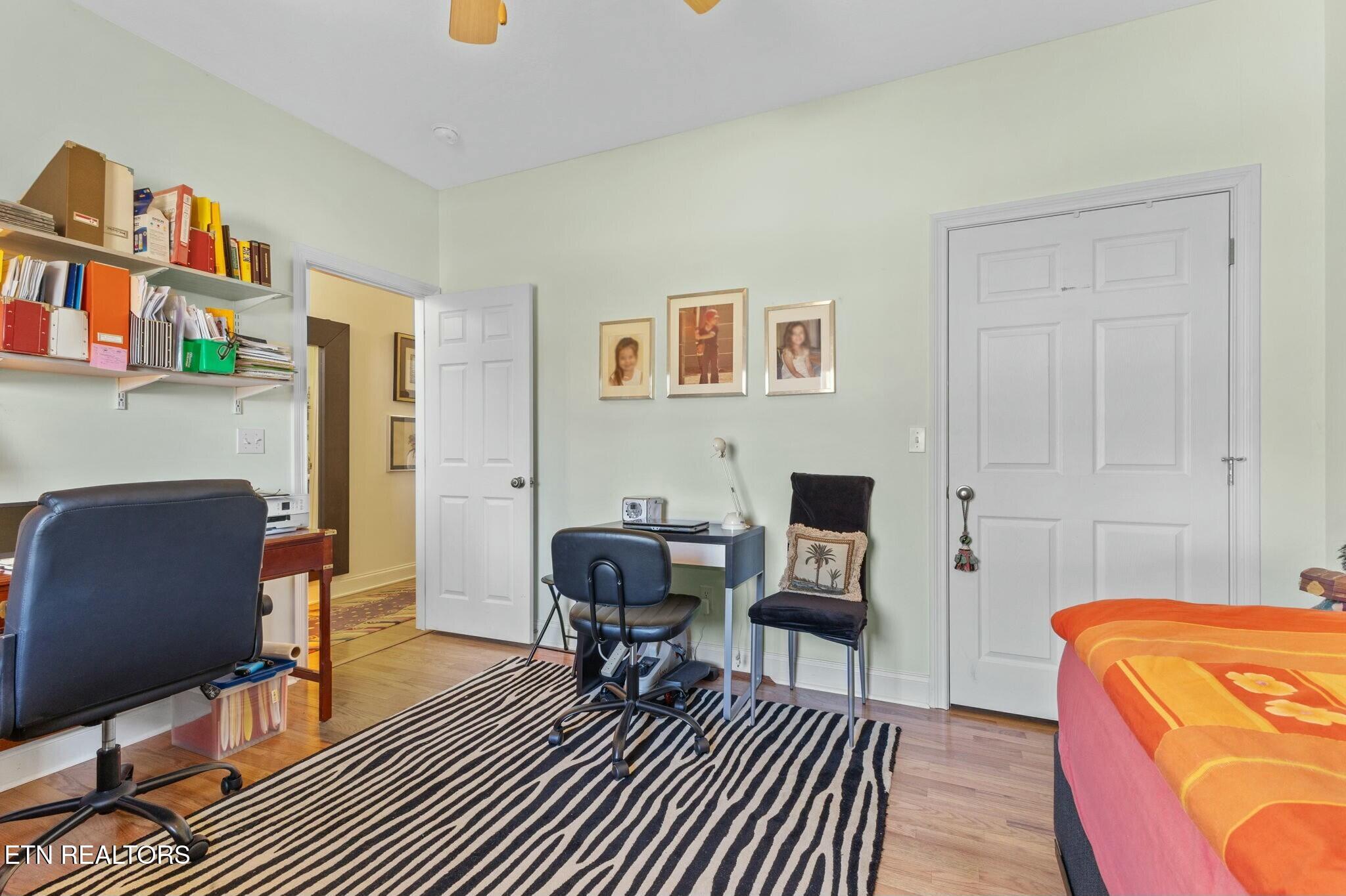 5420 Oak Harbor Lane