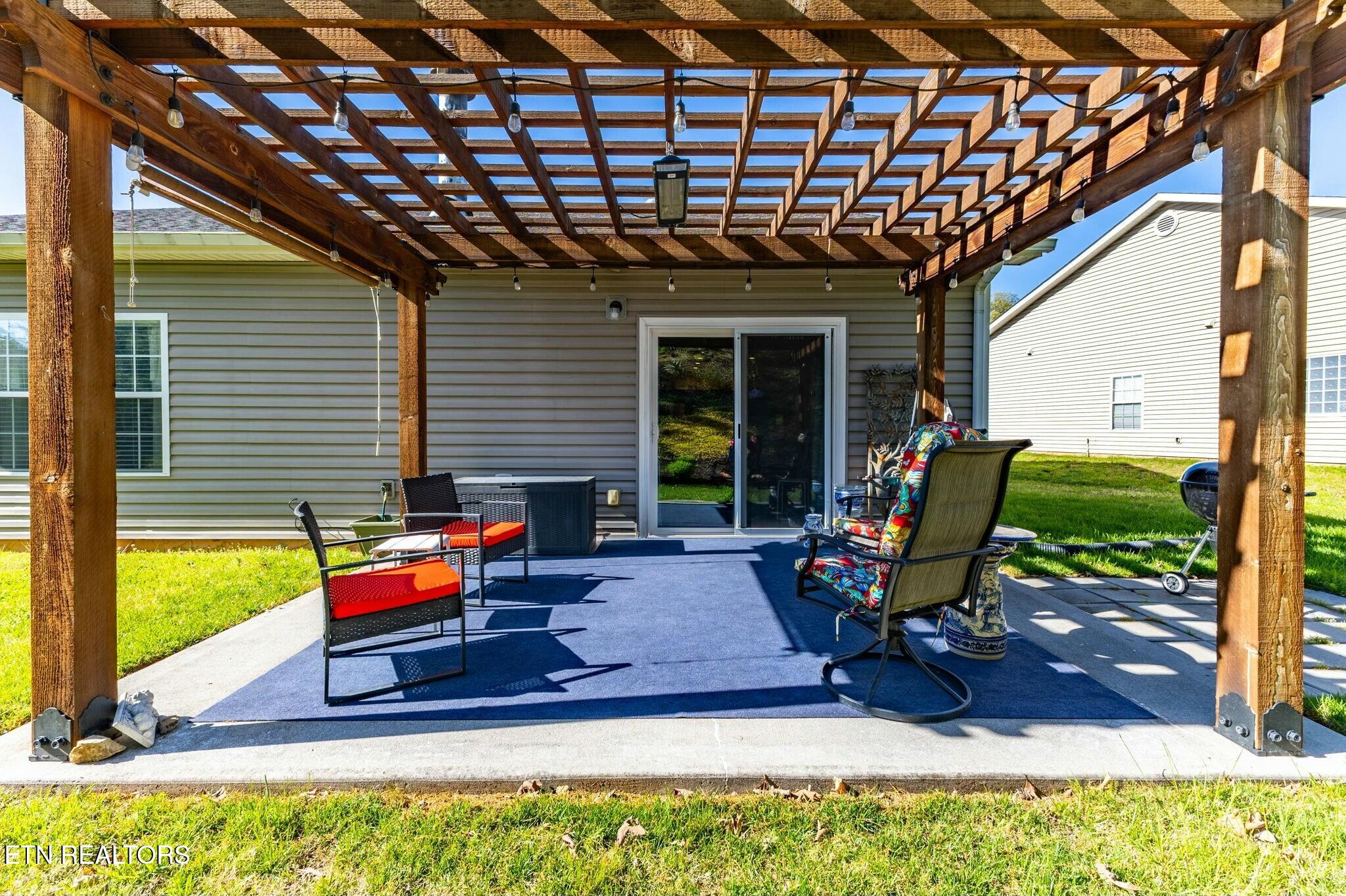 5420 Oak Harbor Lane