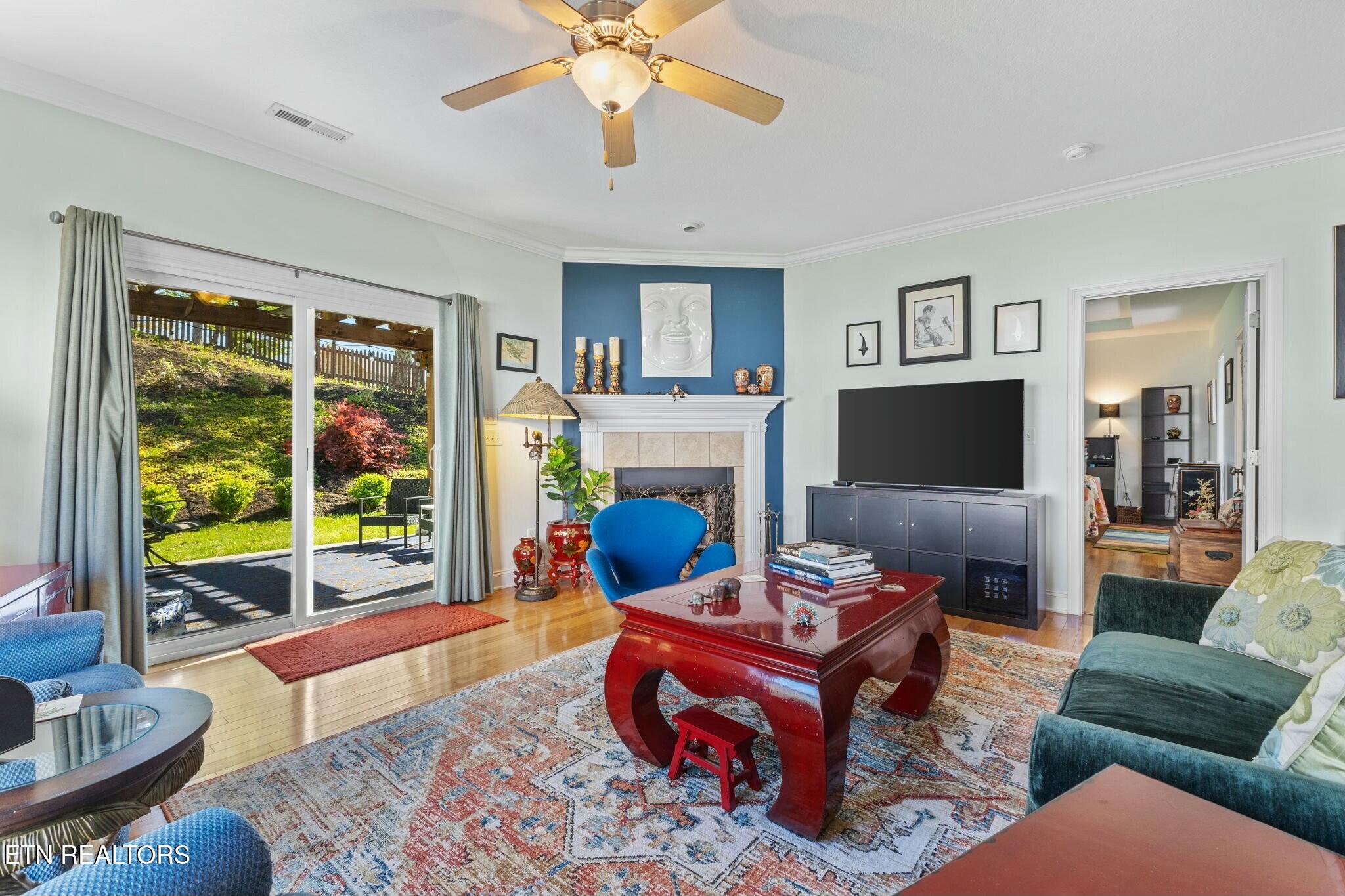 5420 Oak Harbor Lane