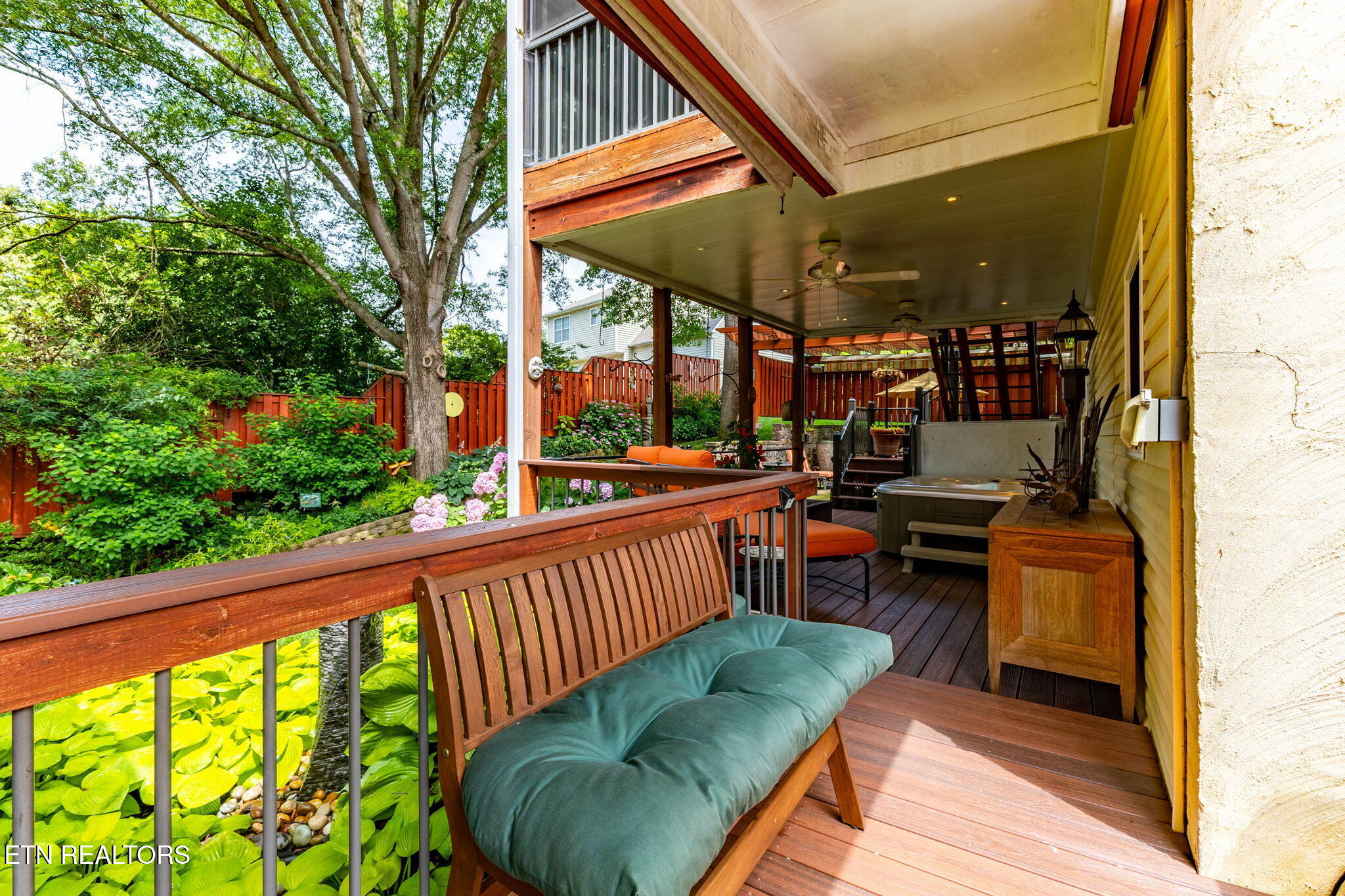 1807 Poplar Hill Rd, Knoxville