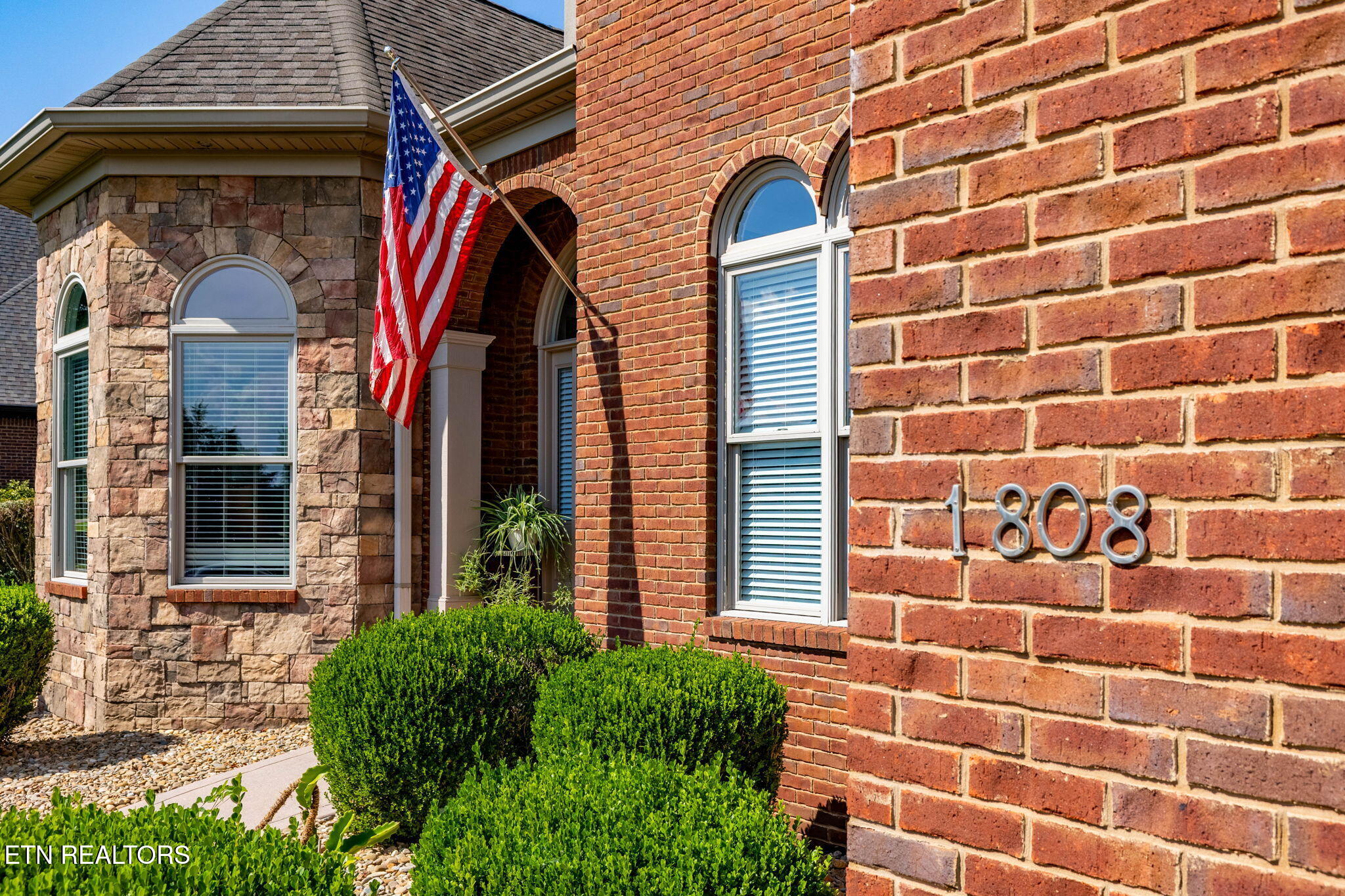 1808 Clingman View Drive