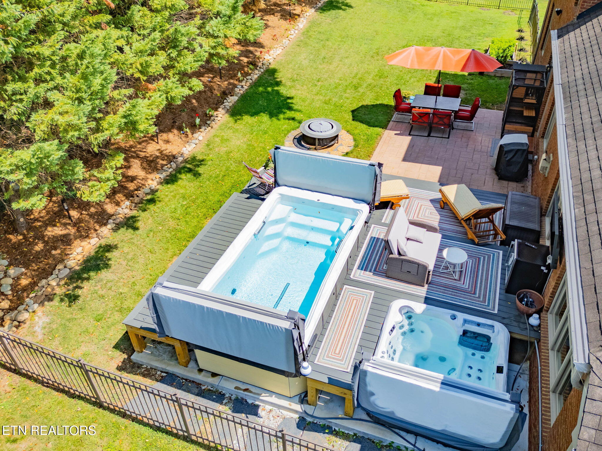 1808 Clingman View Drive