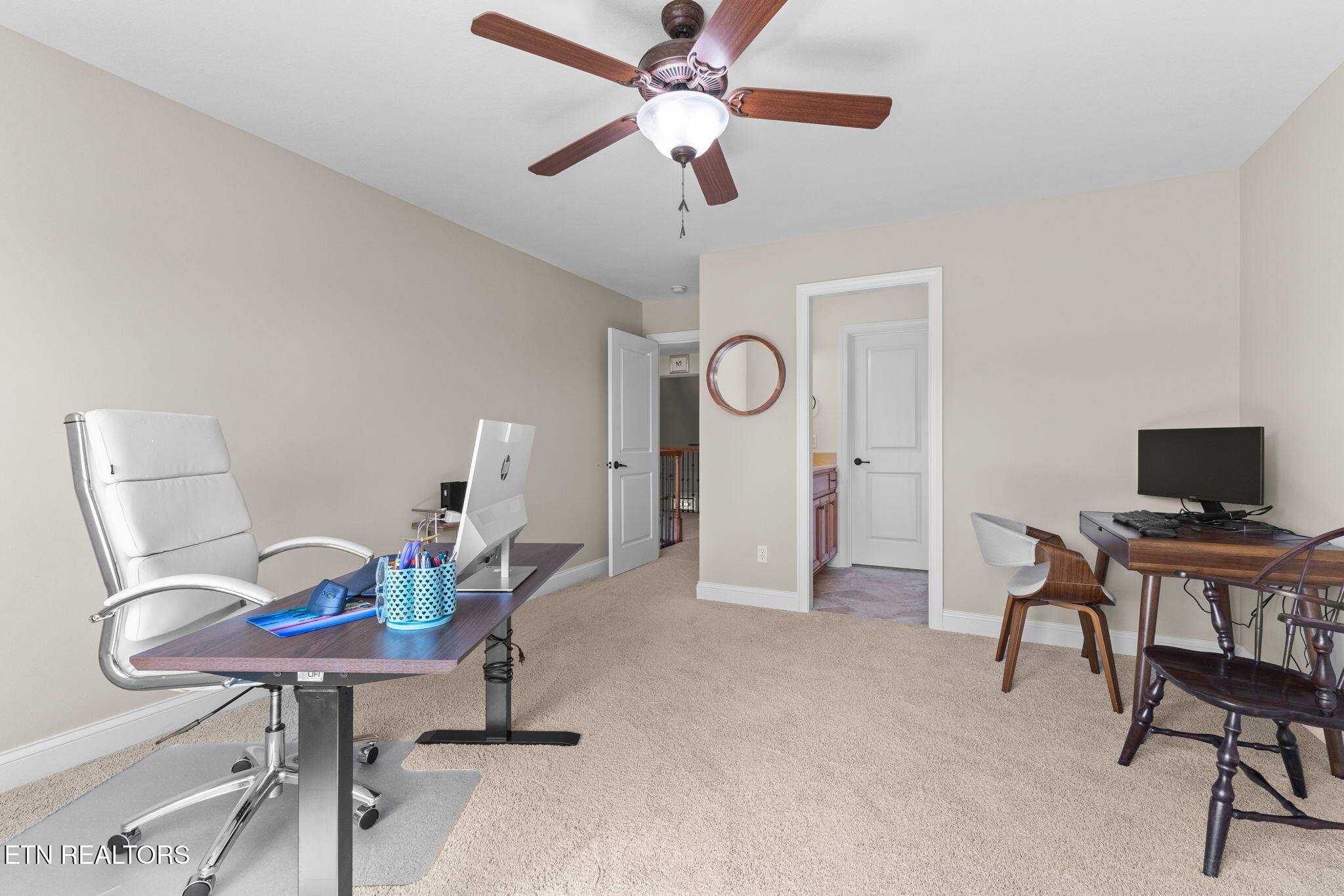 1808 Clingman View Drive