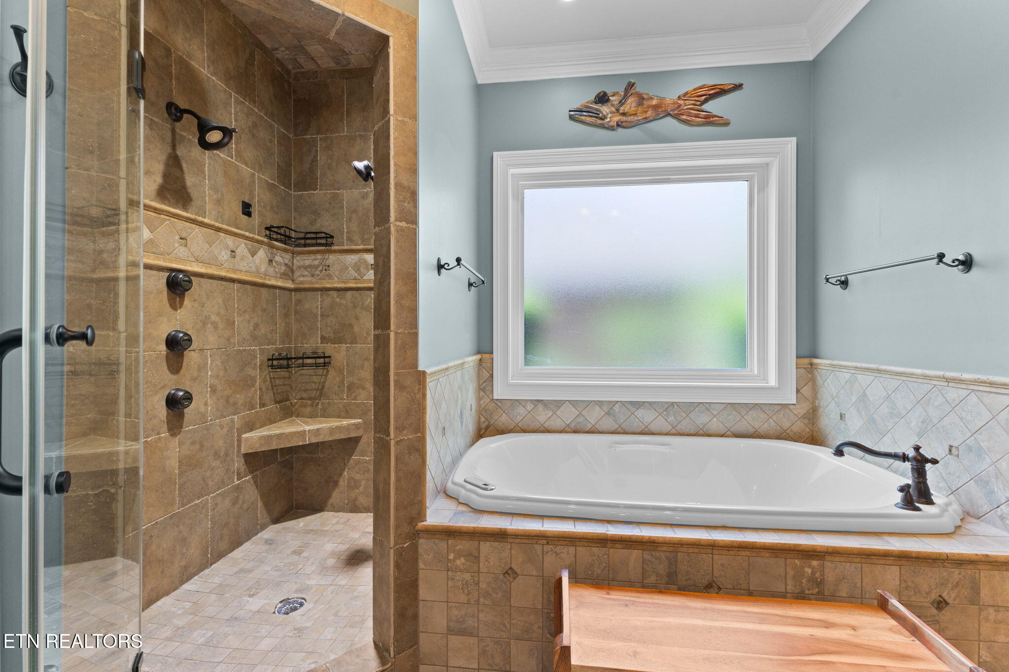 1808 Clingman View Drive