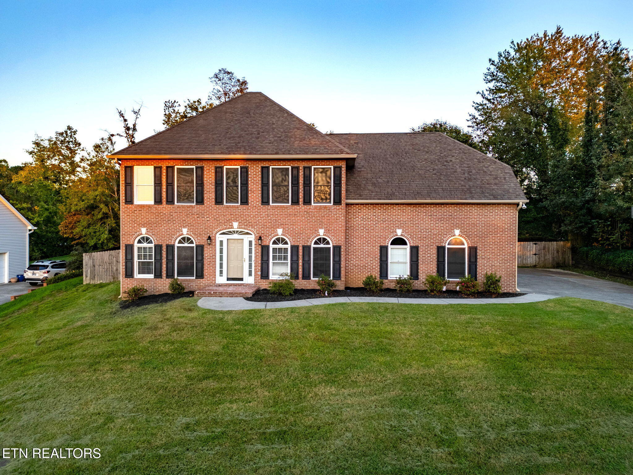 1220 Kirby Glen Drive