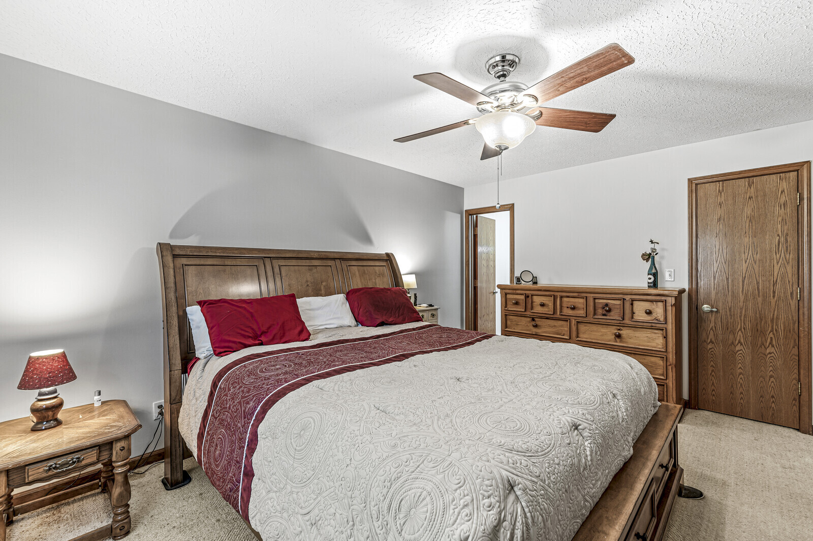 1002 Pamela Dr