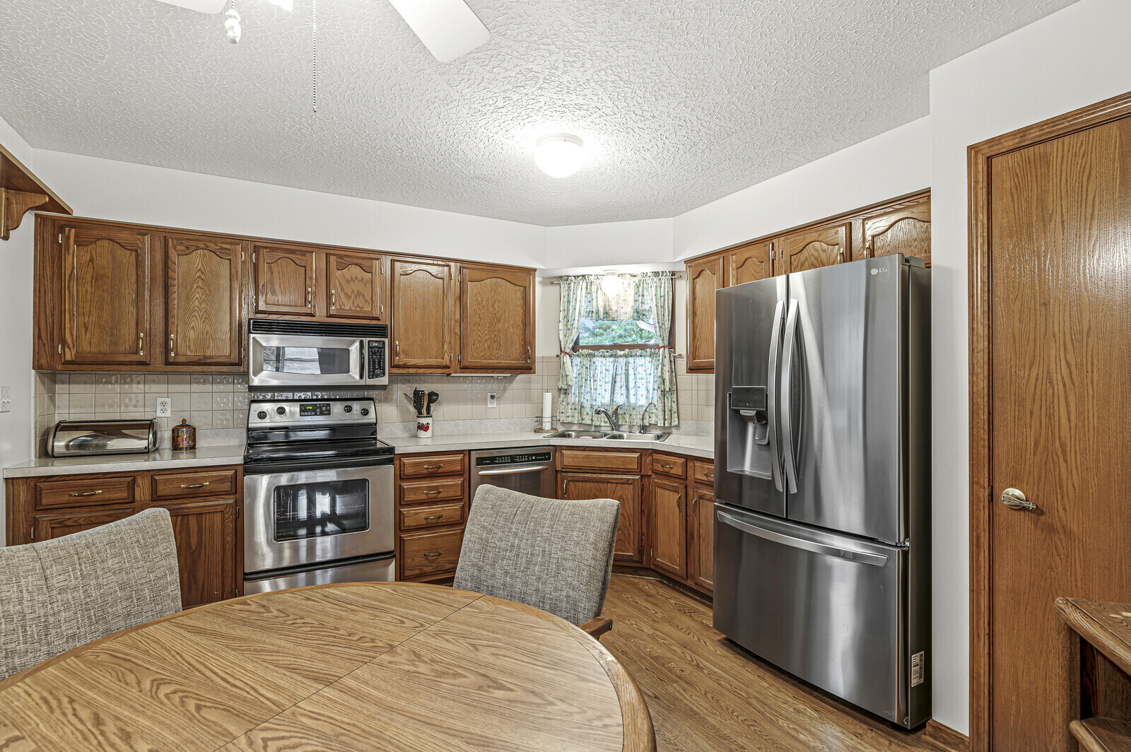 1002 Pamela Dr