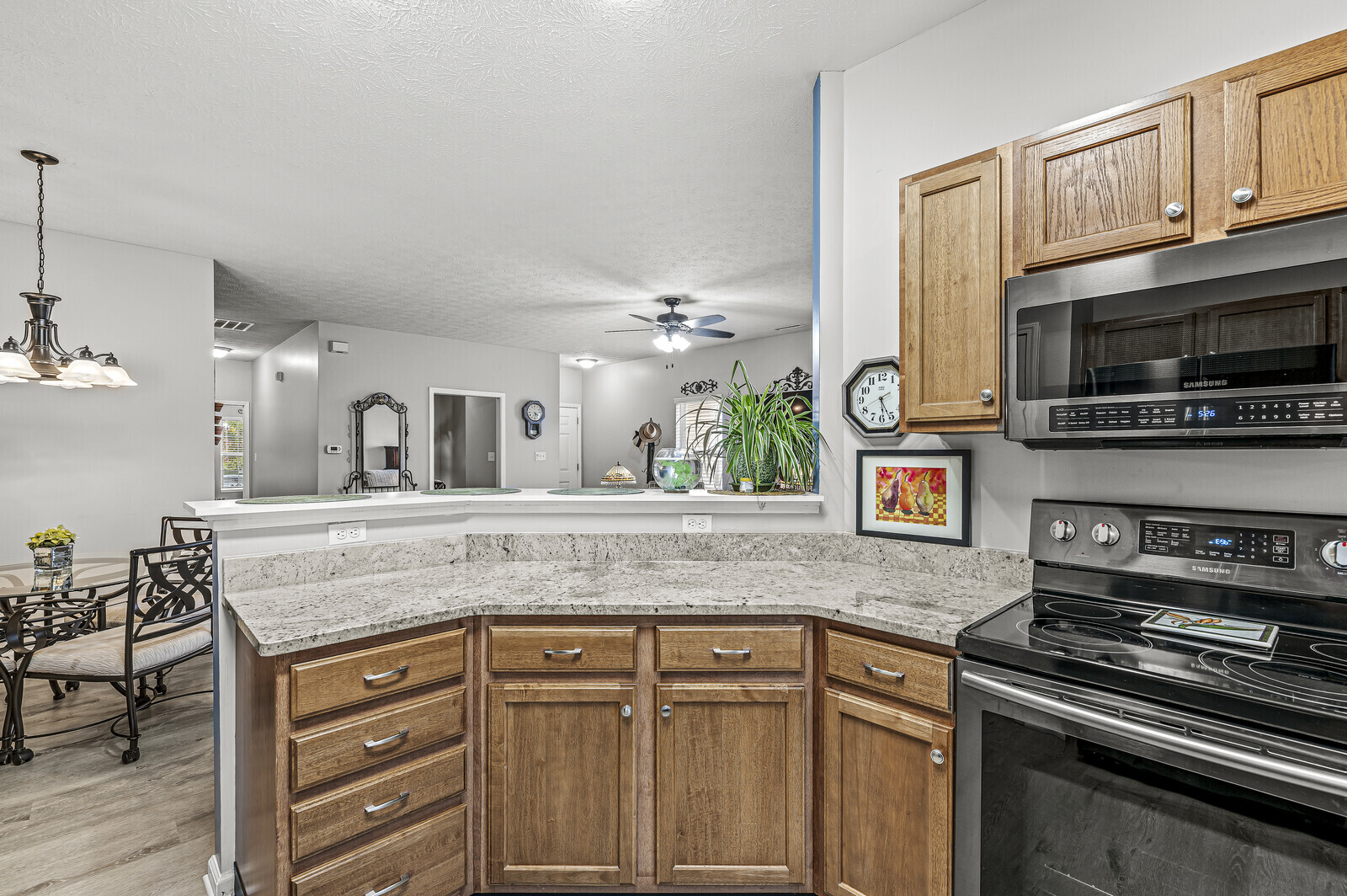 6383 E Walton Dr