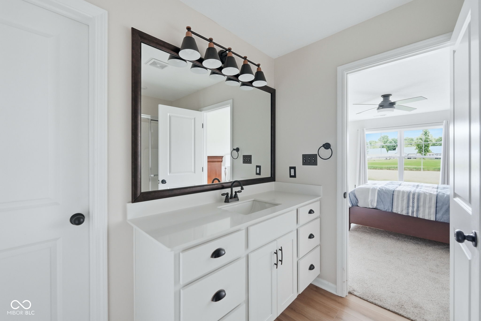 19588 Astoria Avenue
