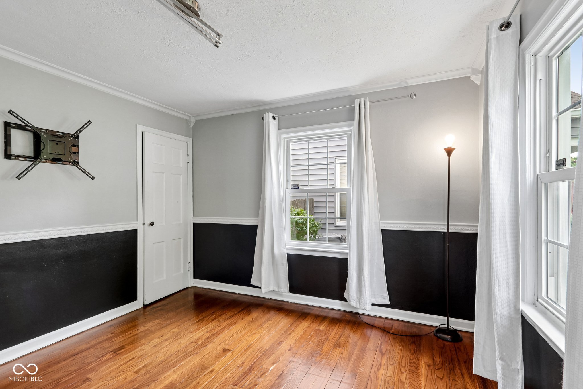 4730 Stratford