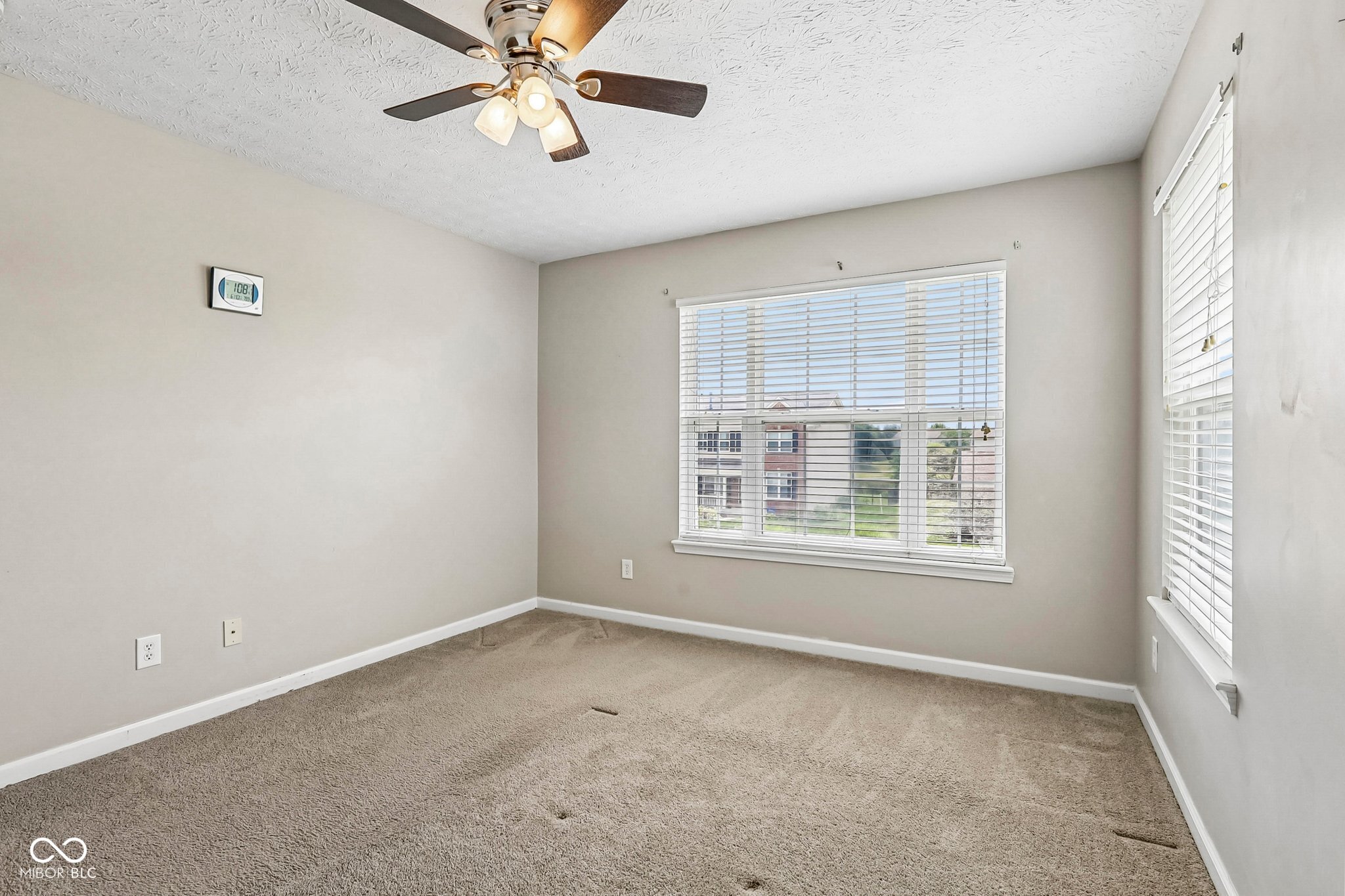 3992 Rowlett Place