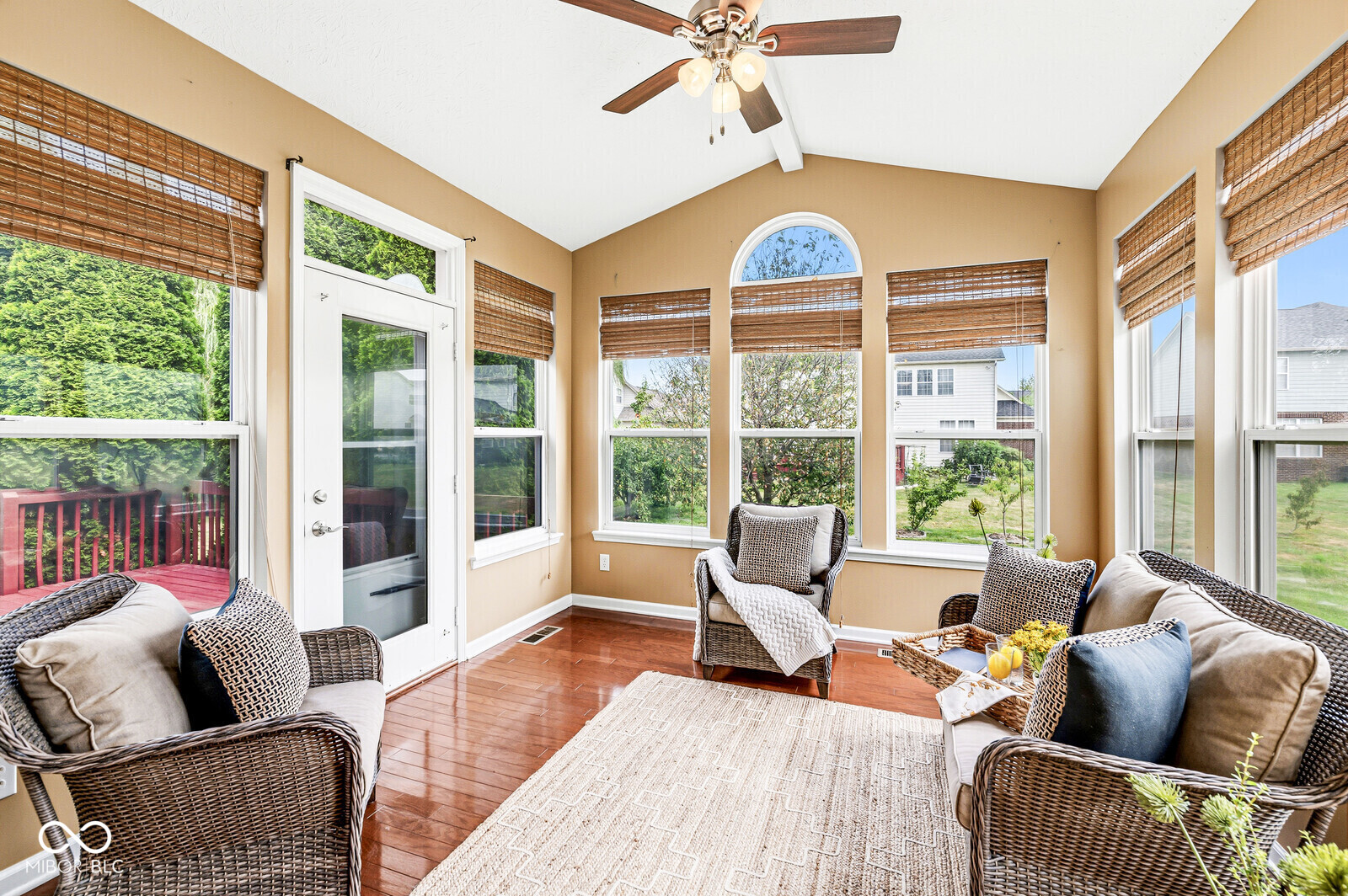 3992 Rowlett Place