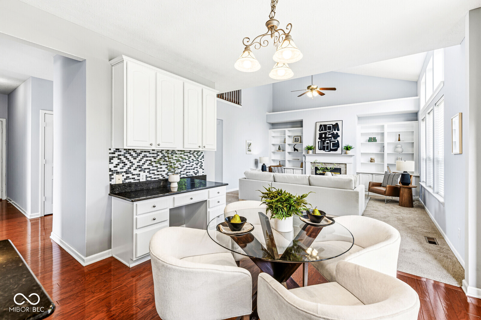 3992 Rowlett Place
