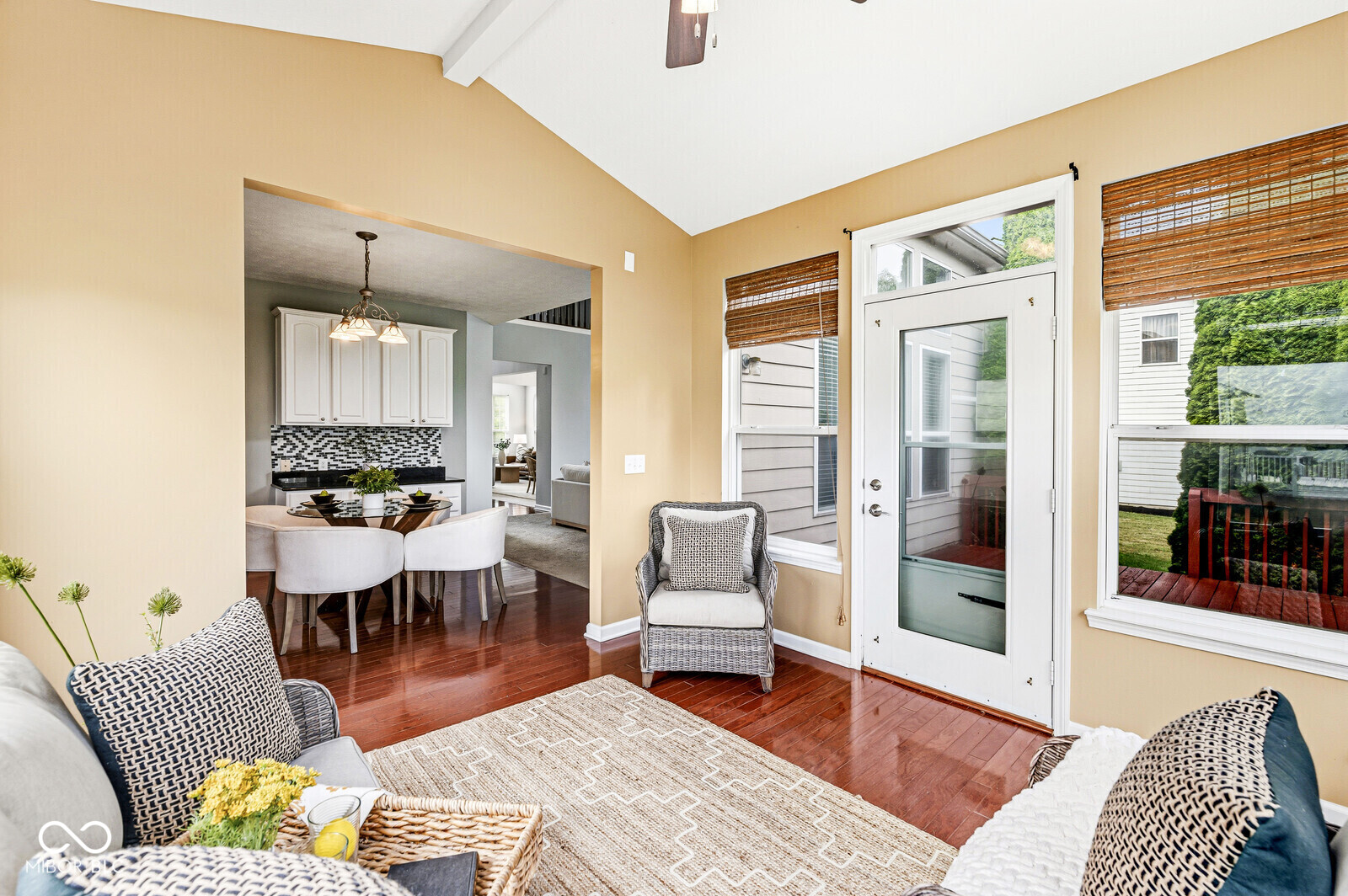 3992 Rowlett Place