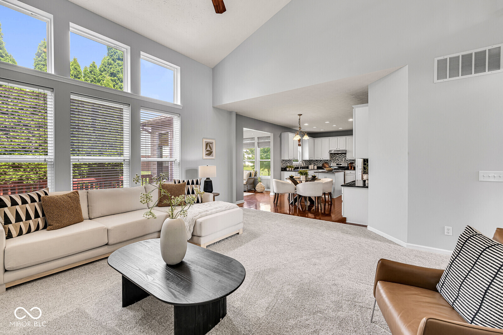 3992 Rowlett Place