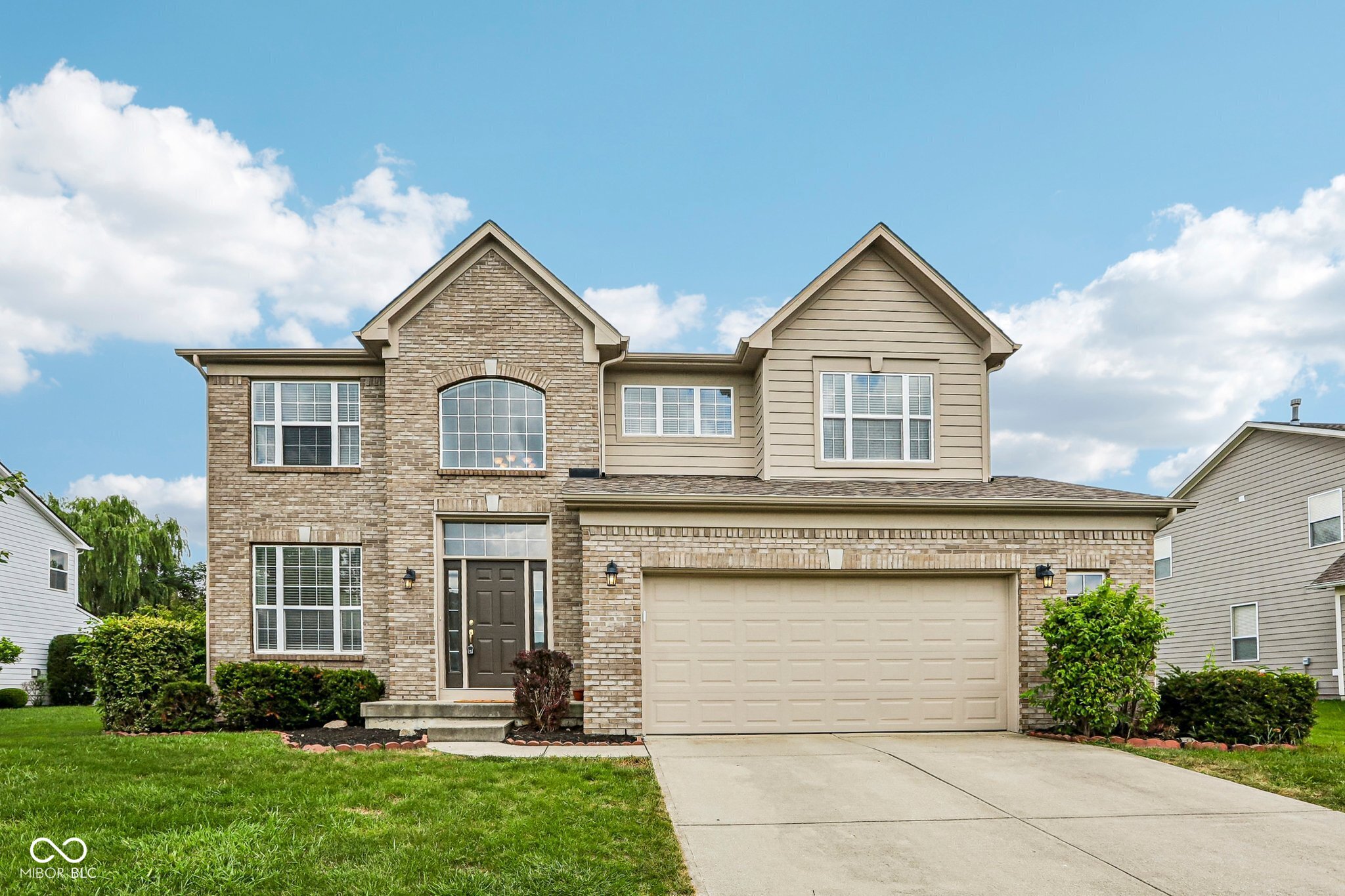 3992 Rowlett Place