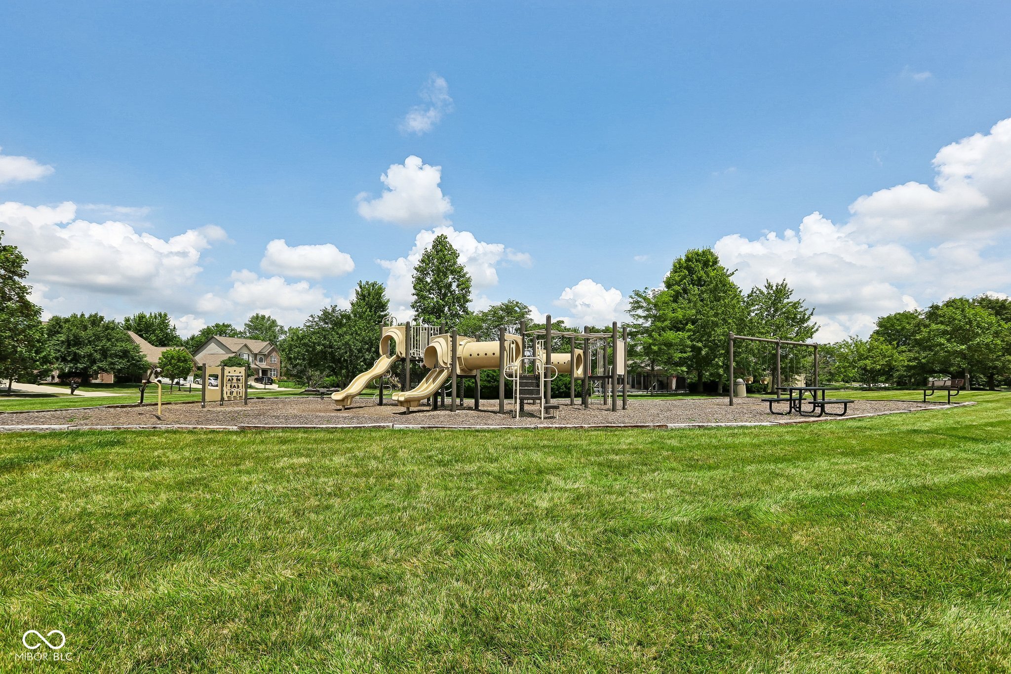 3992 Rowlett Place