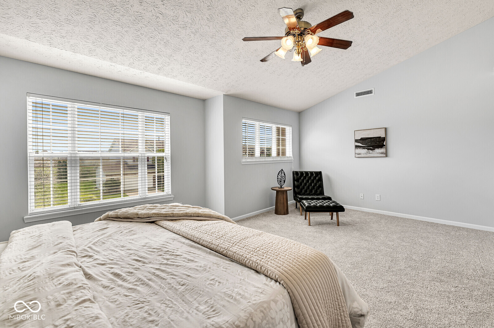 3992 Rowlett Place