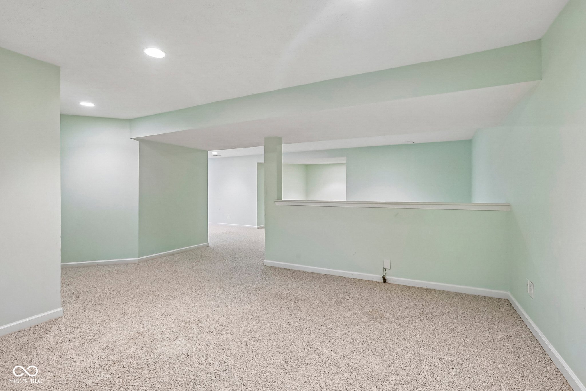 3992 Rowlett Place