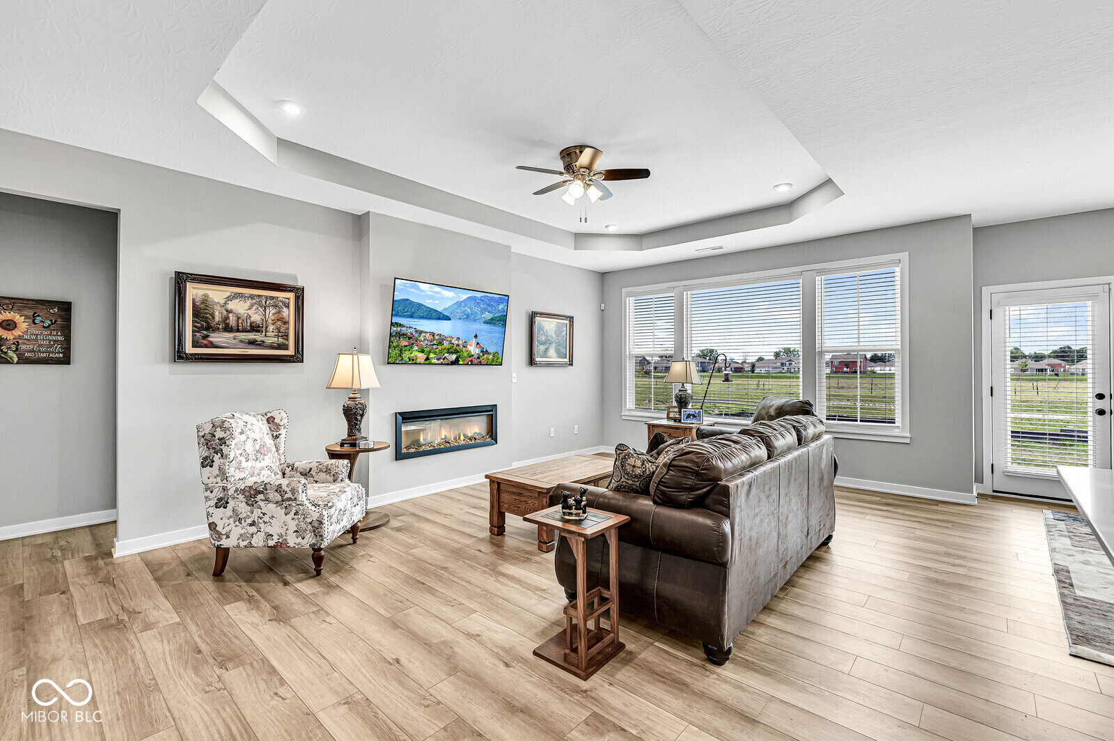 778 Oakleaf