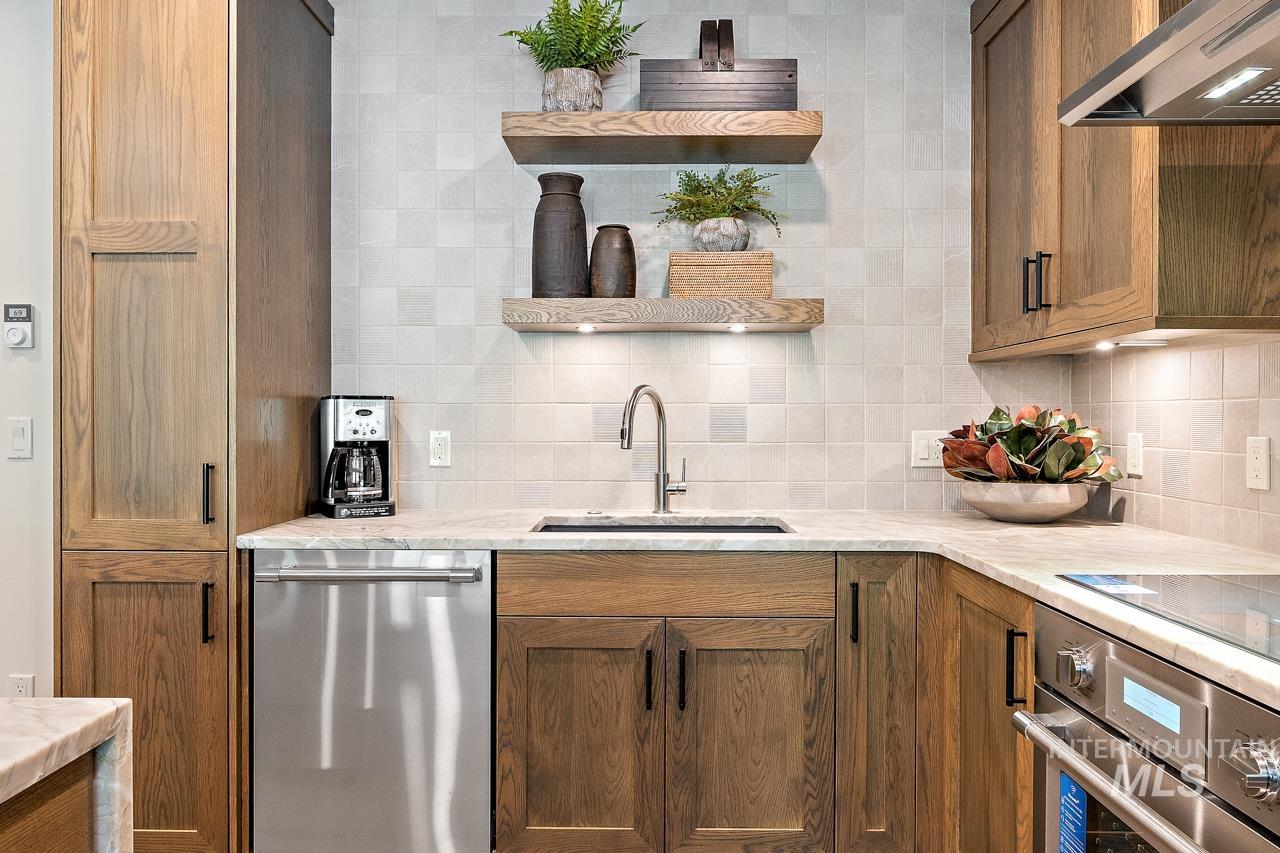 740 Village Drive Unit: 201
