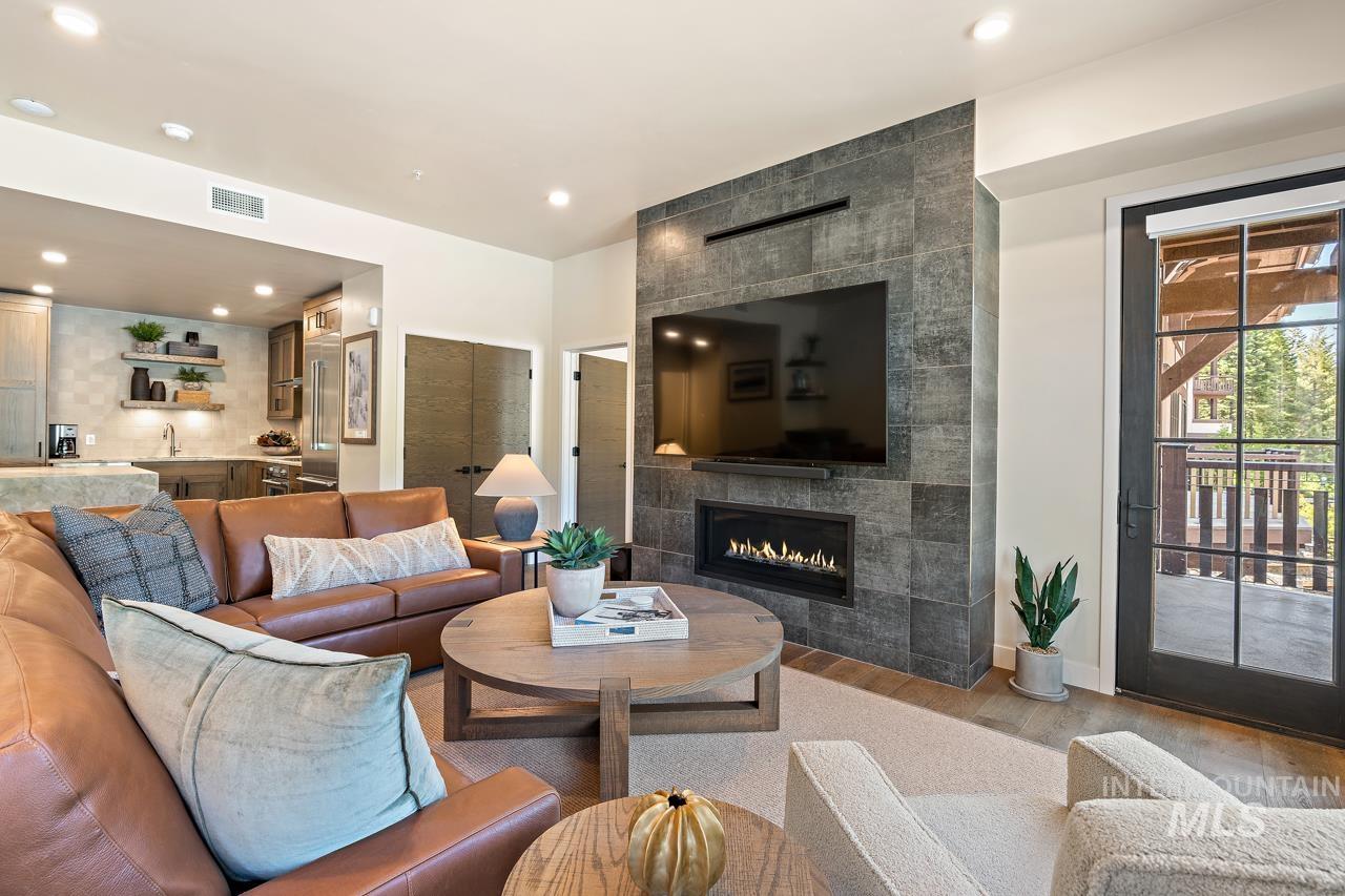 740 Village Drive Unit: 201