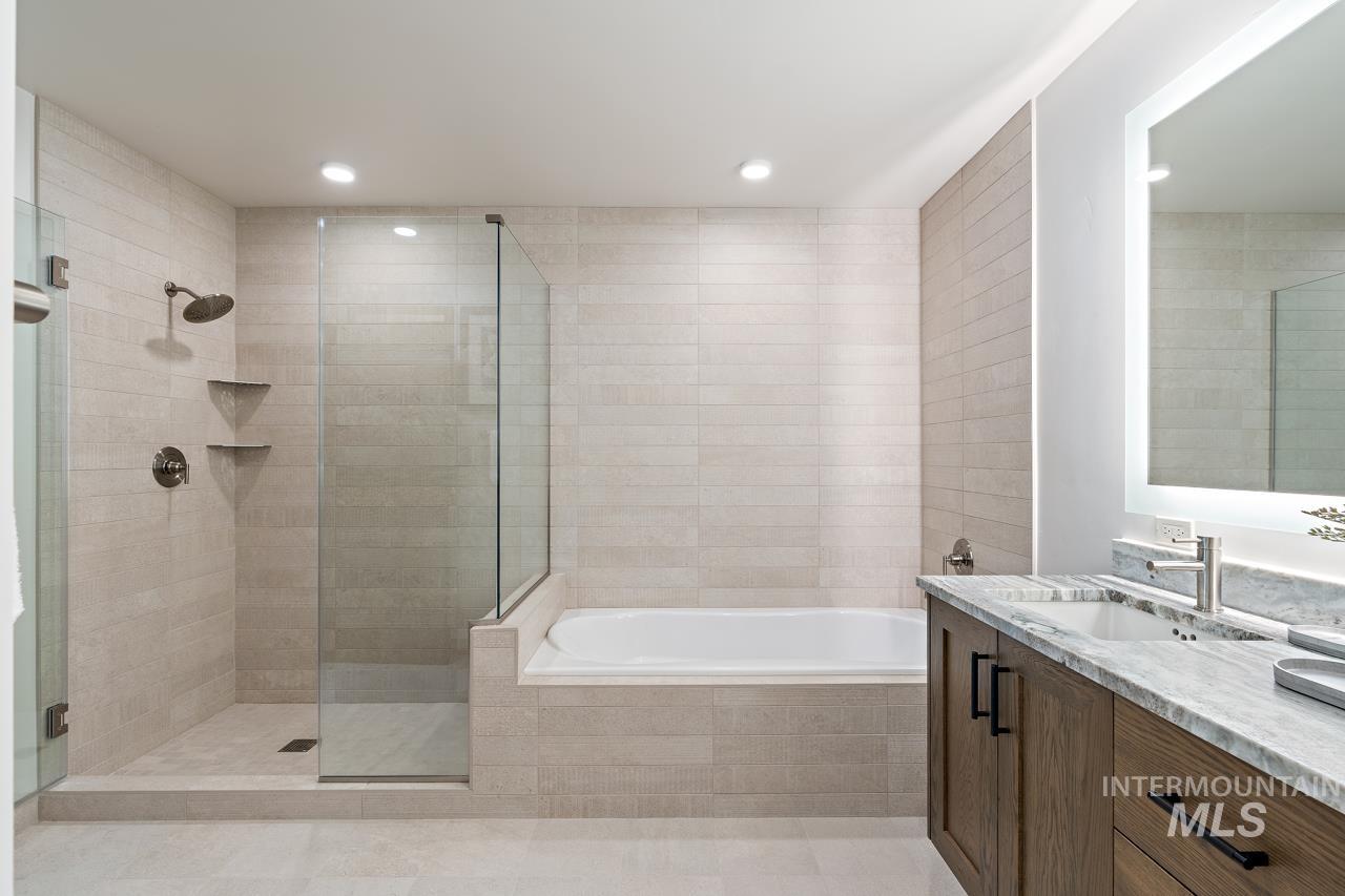 740 Village Drive Unit: 201