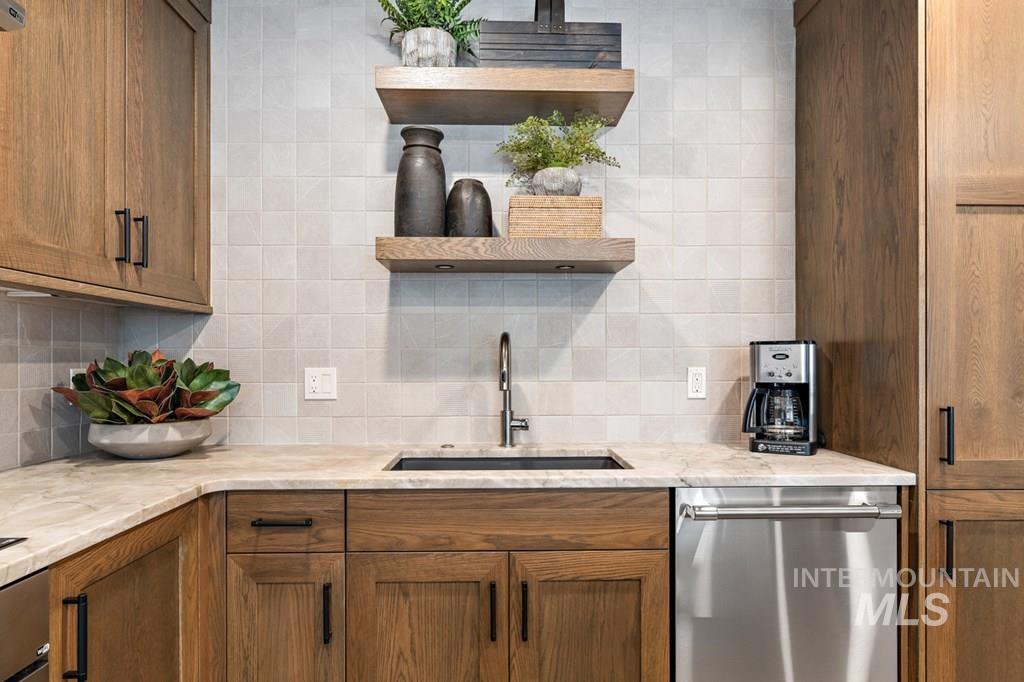 740 Village Drive Unit: 308