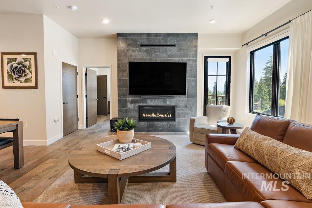 740 Village Drive Unit: 308