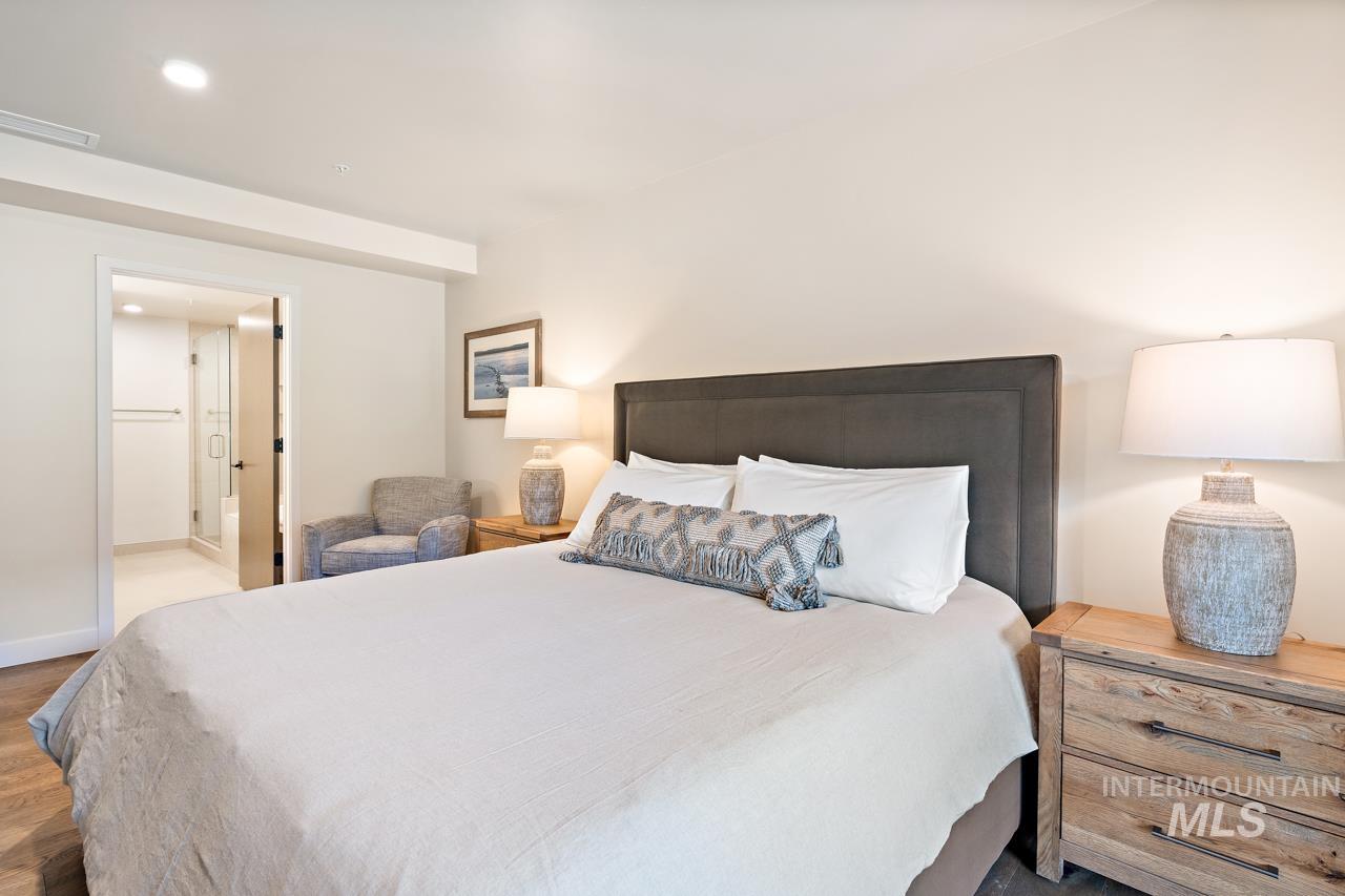 740 Village Drive Unit: G01