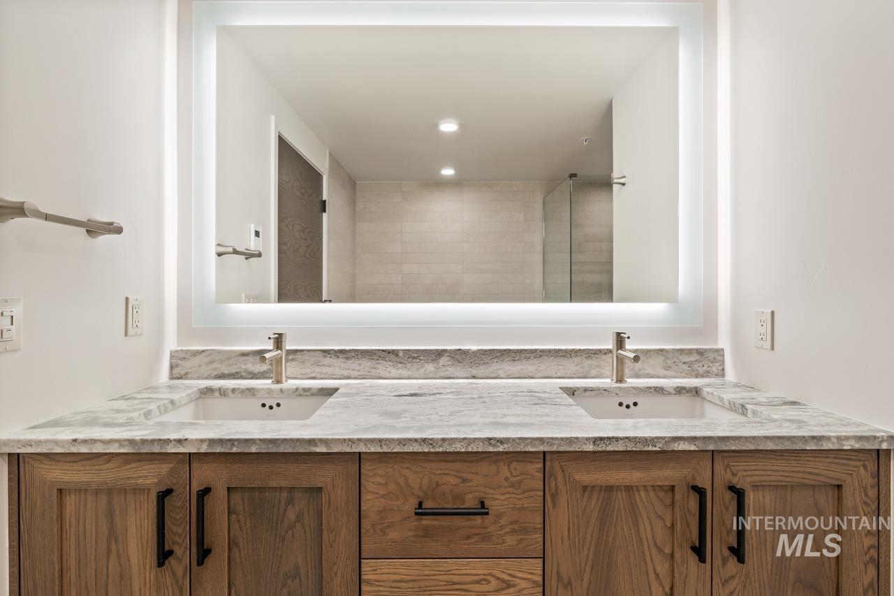 740 Village Drive Unit: G01