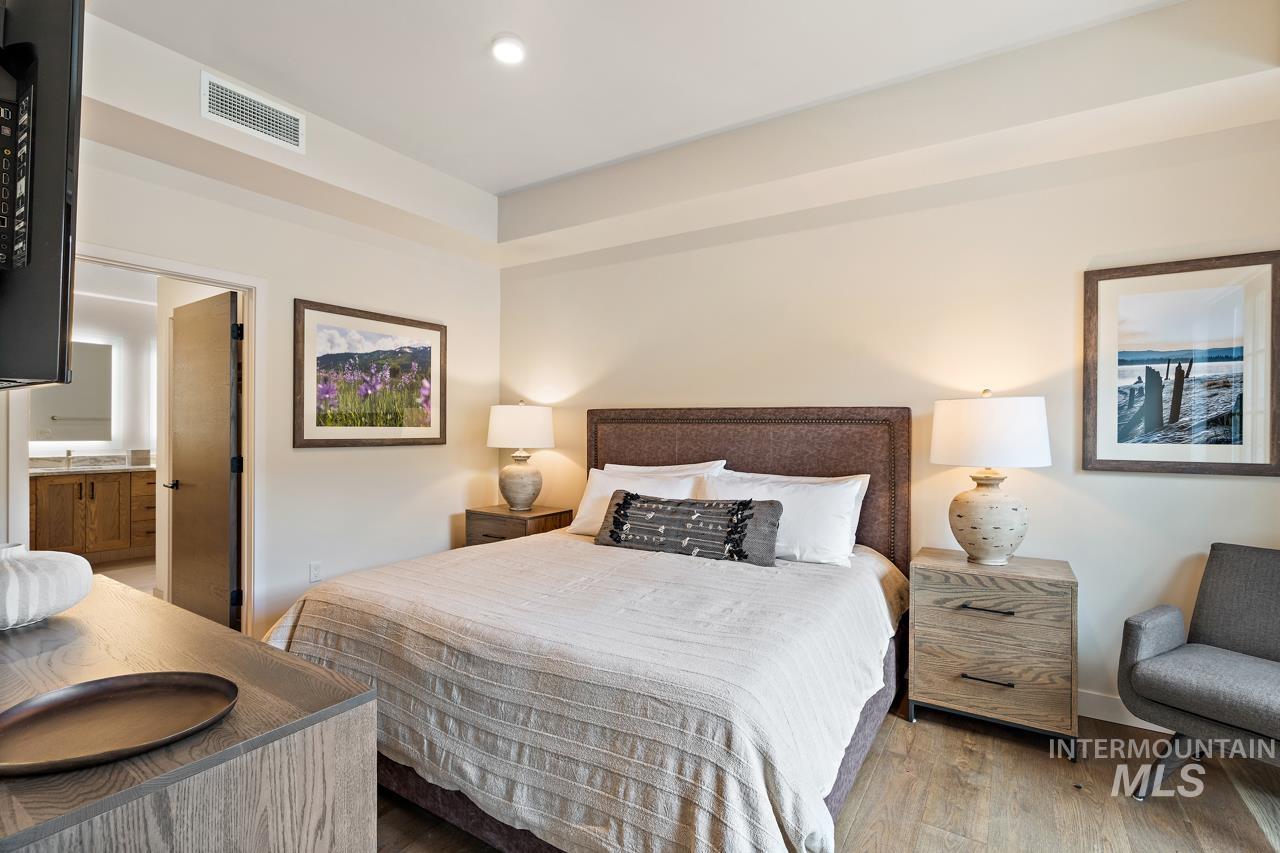740 Village Drive Unit: G01
