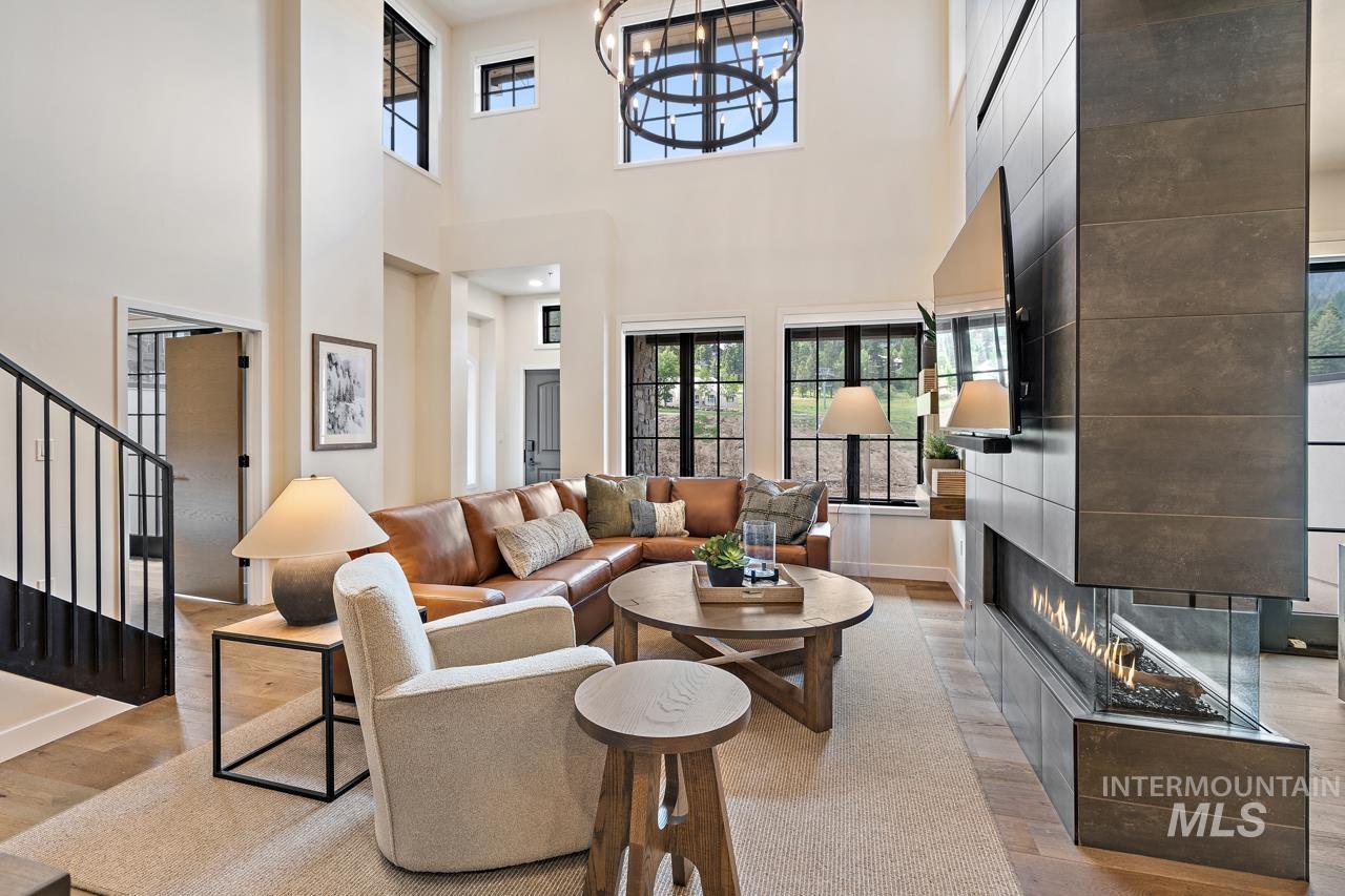 740 Village Drive Unit: G01