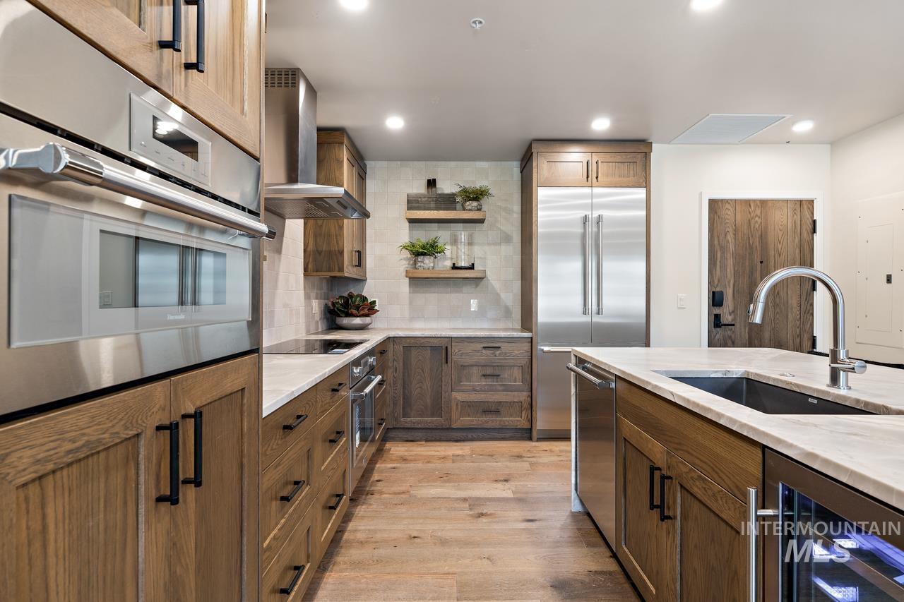 740 Village Drive Unit: G01