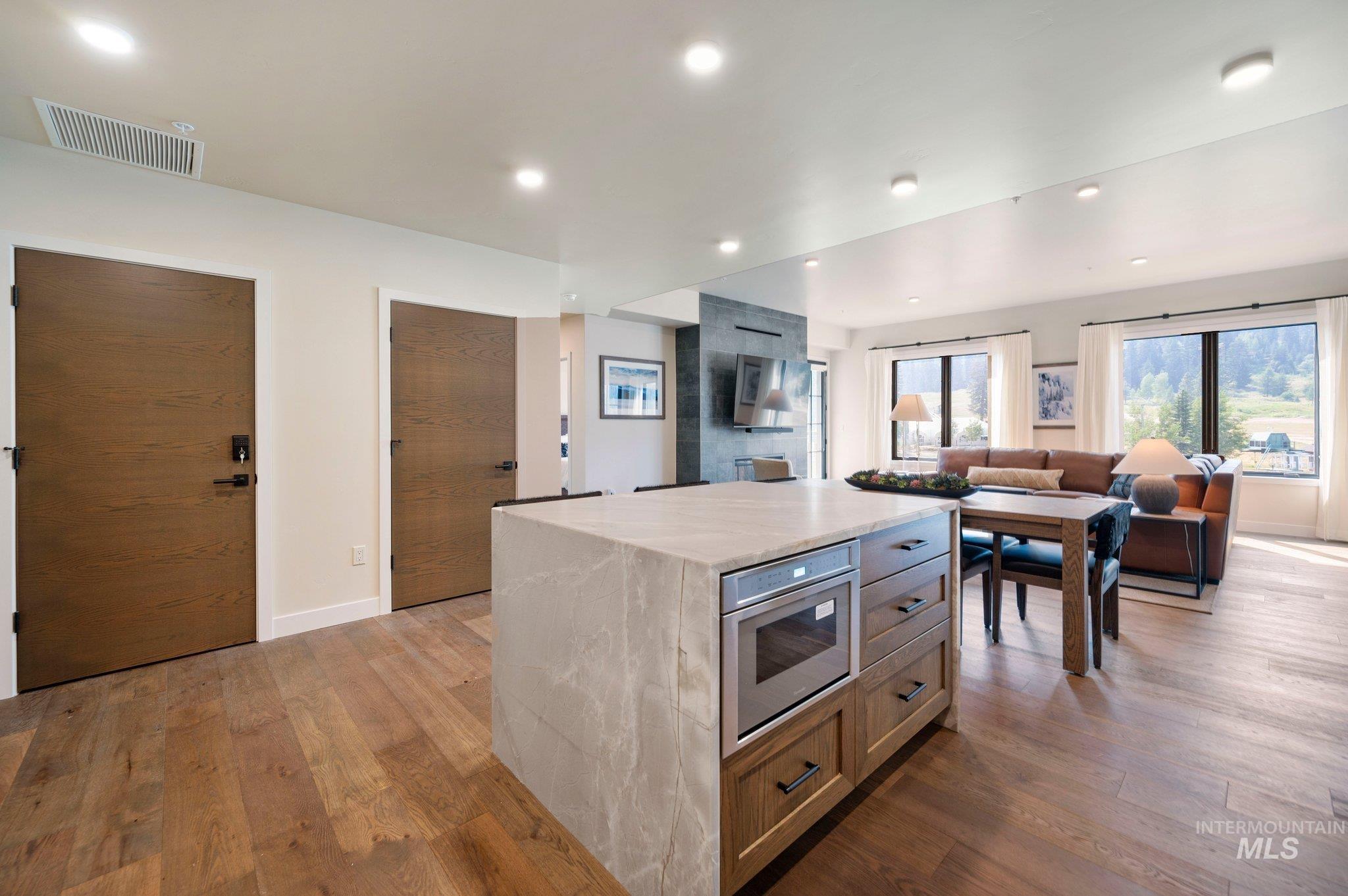 700 Village Drive Unit: 201