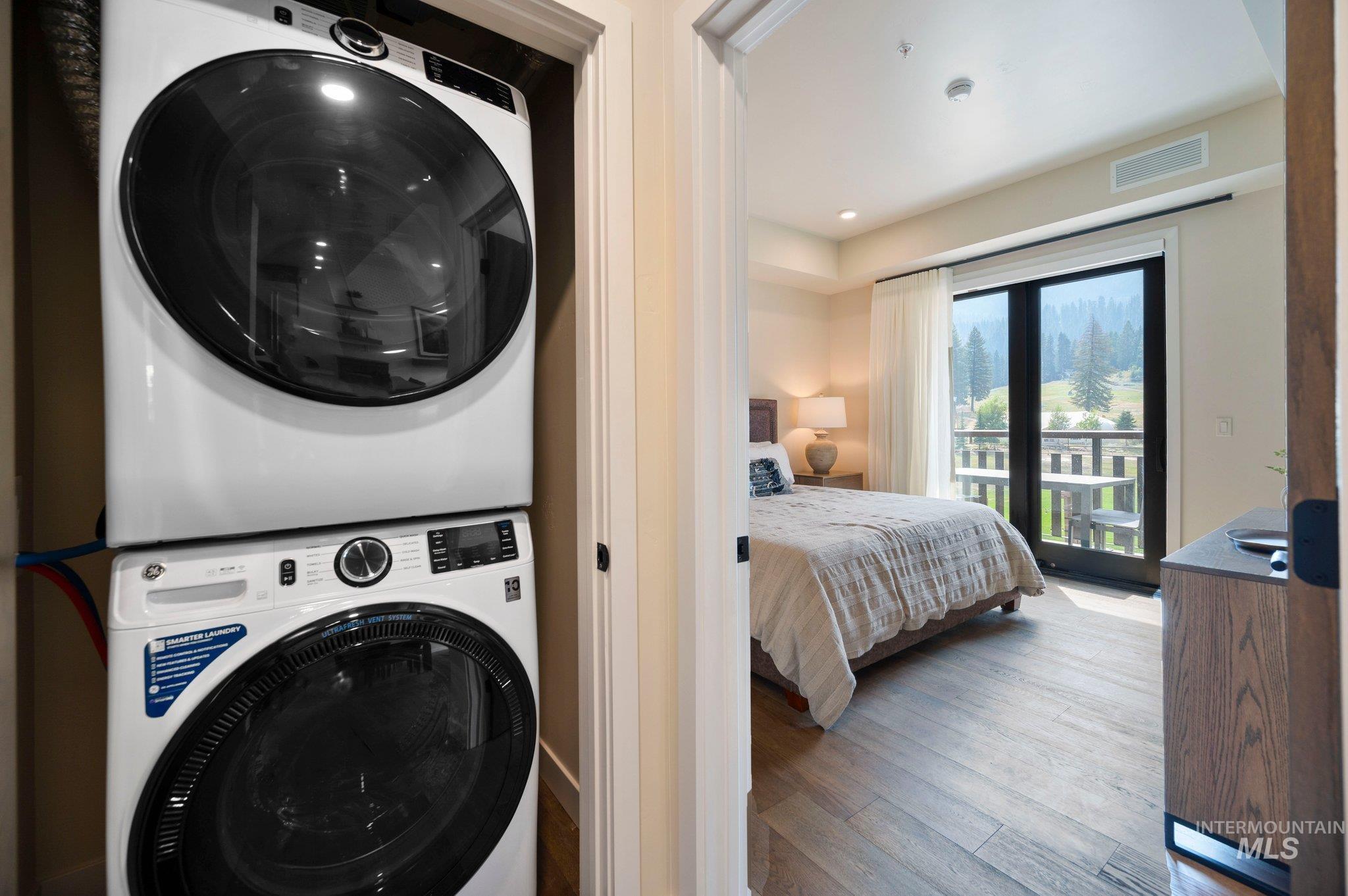 700 Village Drive Unit: 201