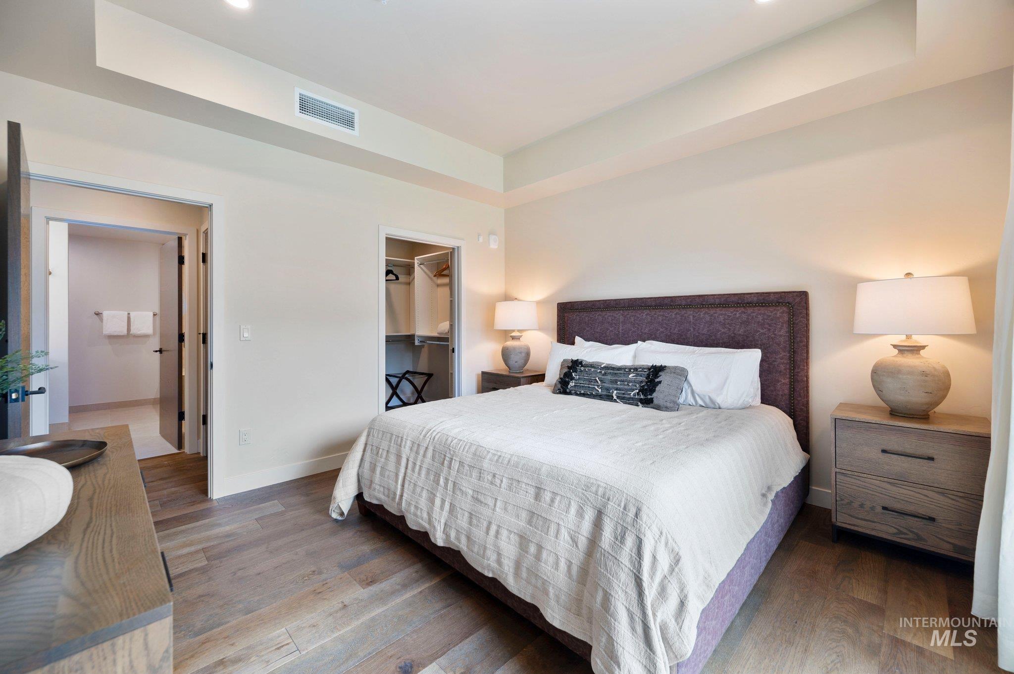 700 Village Drive Unit: 201