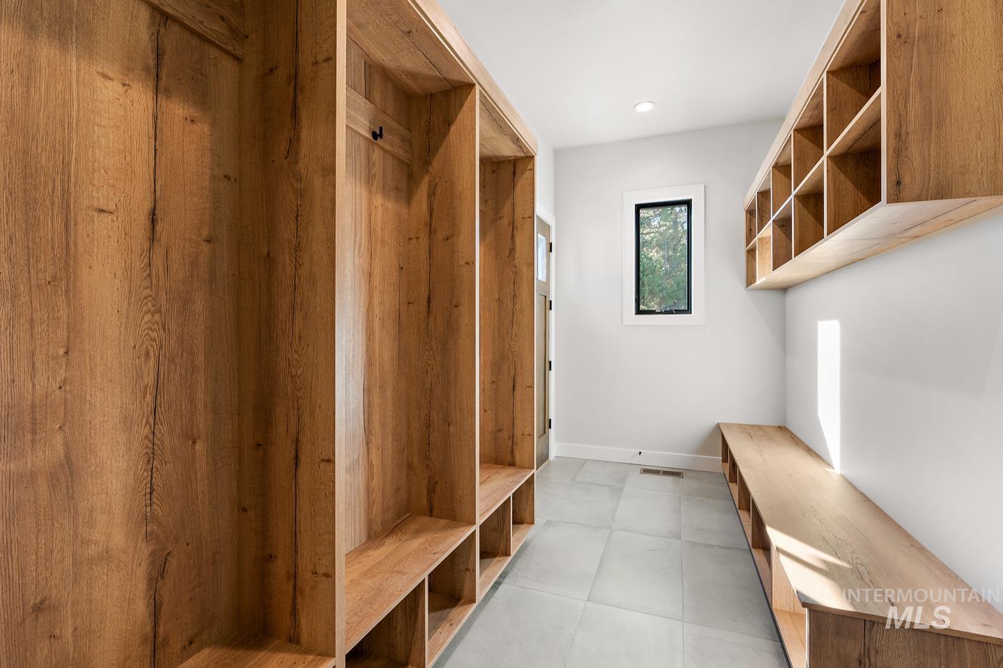 19 Aspen Glade Court
