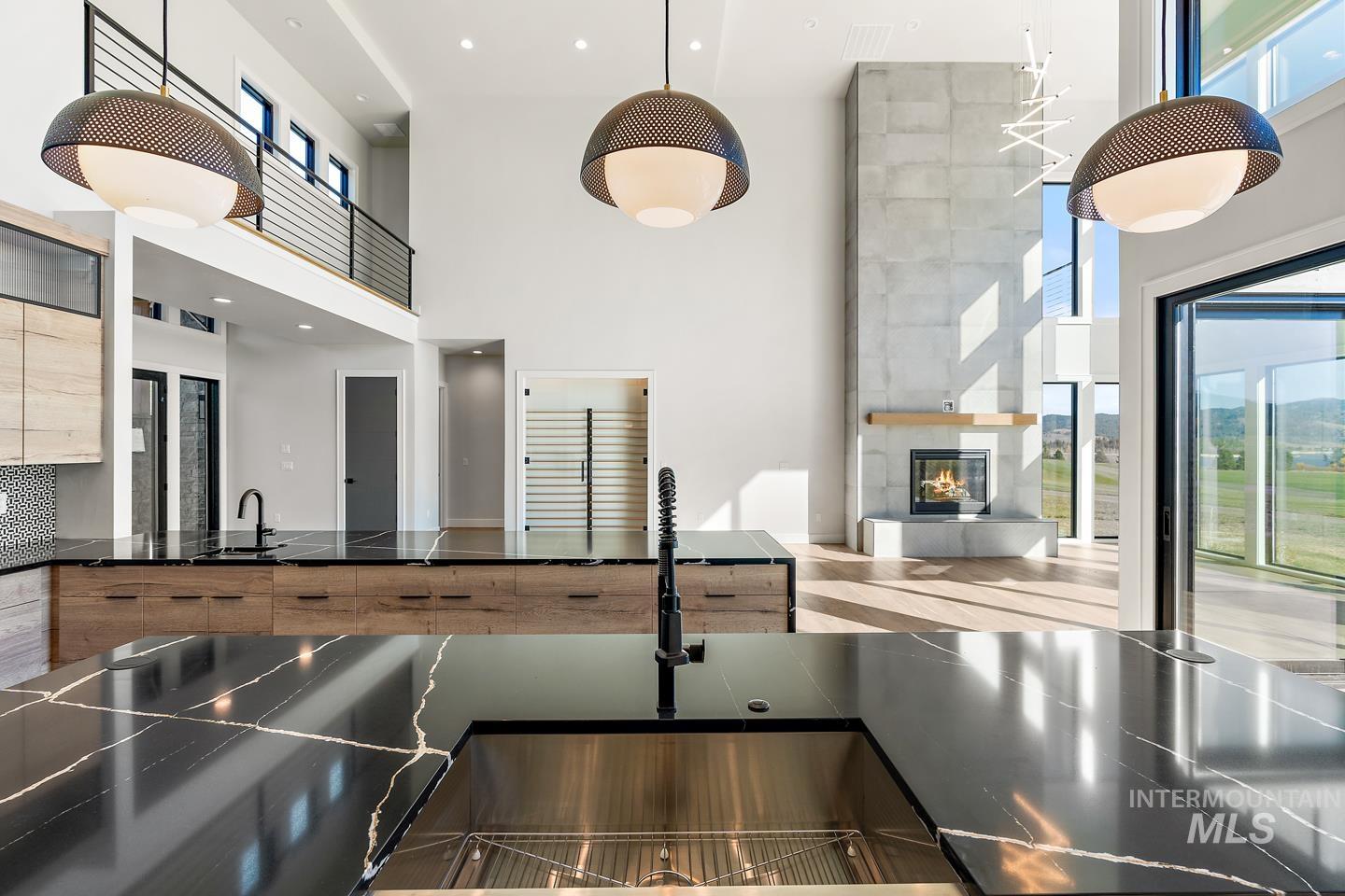 19 Aspen Glade Court
