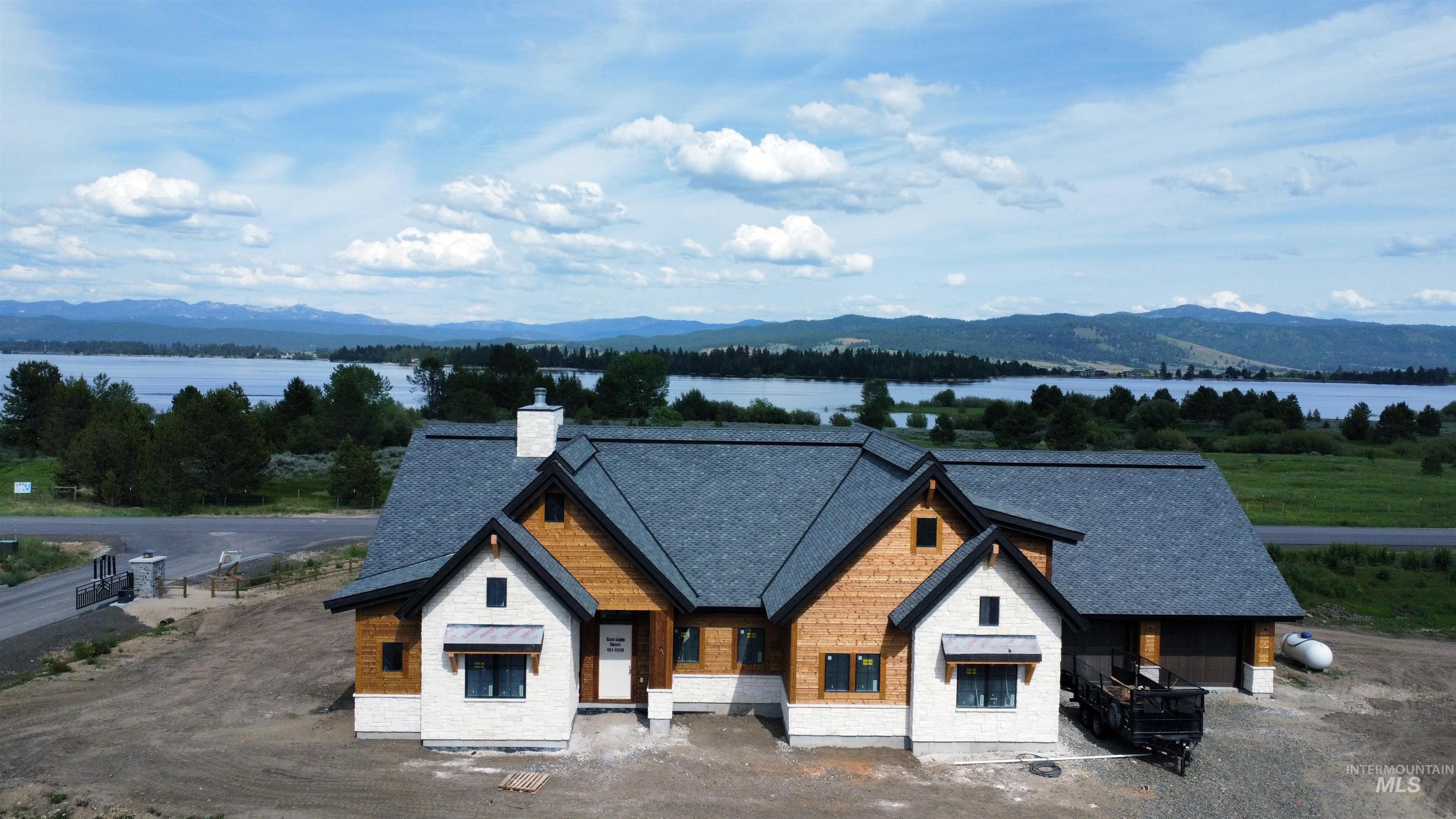 3 Osprey Meadow Court