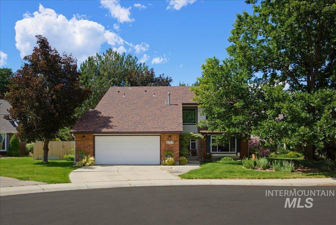 2779 S Falling Brook Way