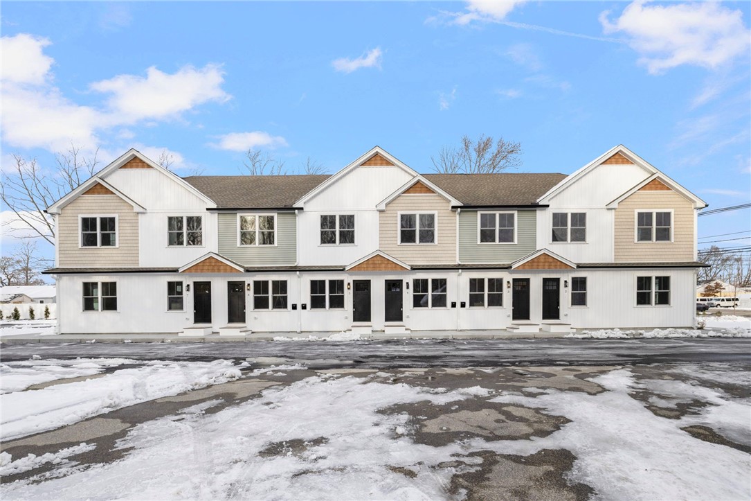 2907 Post Road 5