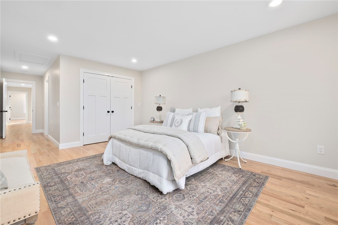 2907 Post Road 5