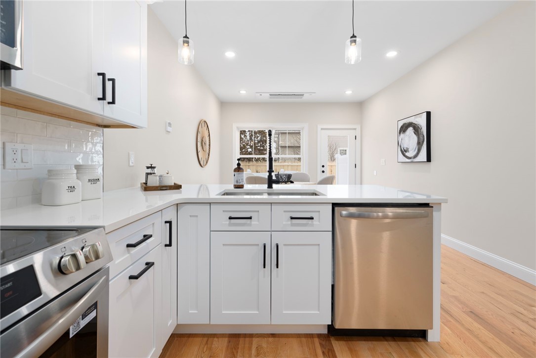 2907 Post Road 3